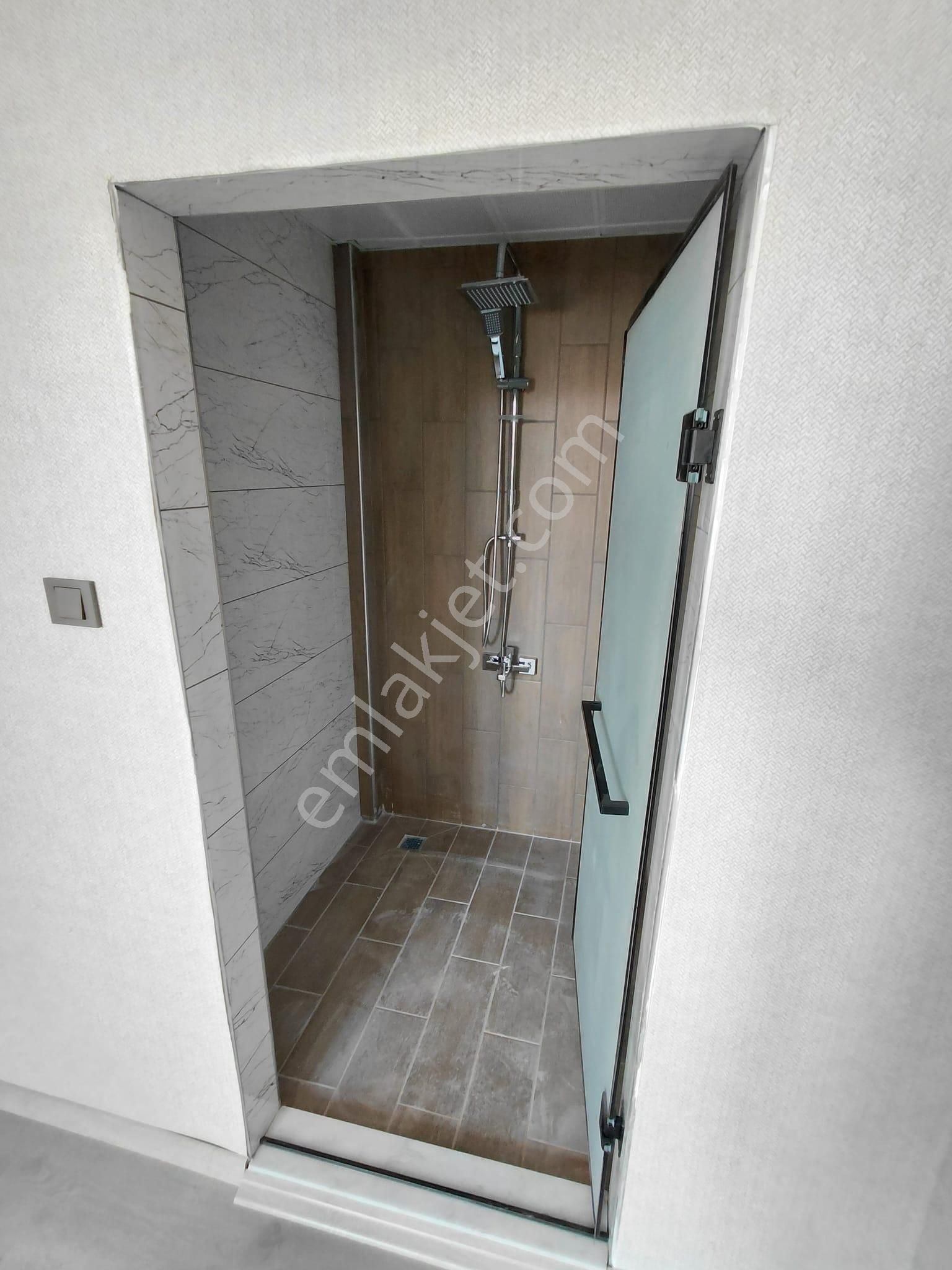 Emrah Çiftci'den Selçuklu Yazır Mah.kanyon Park Civarı Satılık 3+1 Sıfır Lüks Daireler - Görsel 16