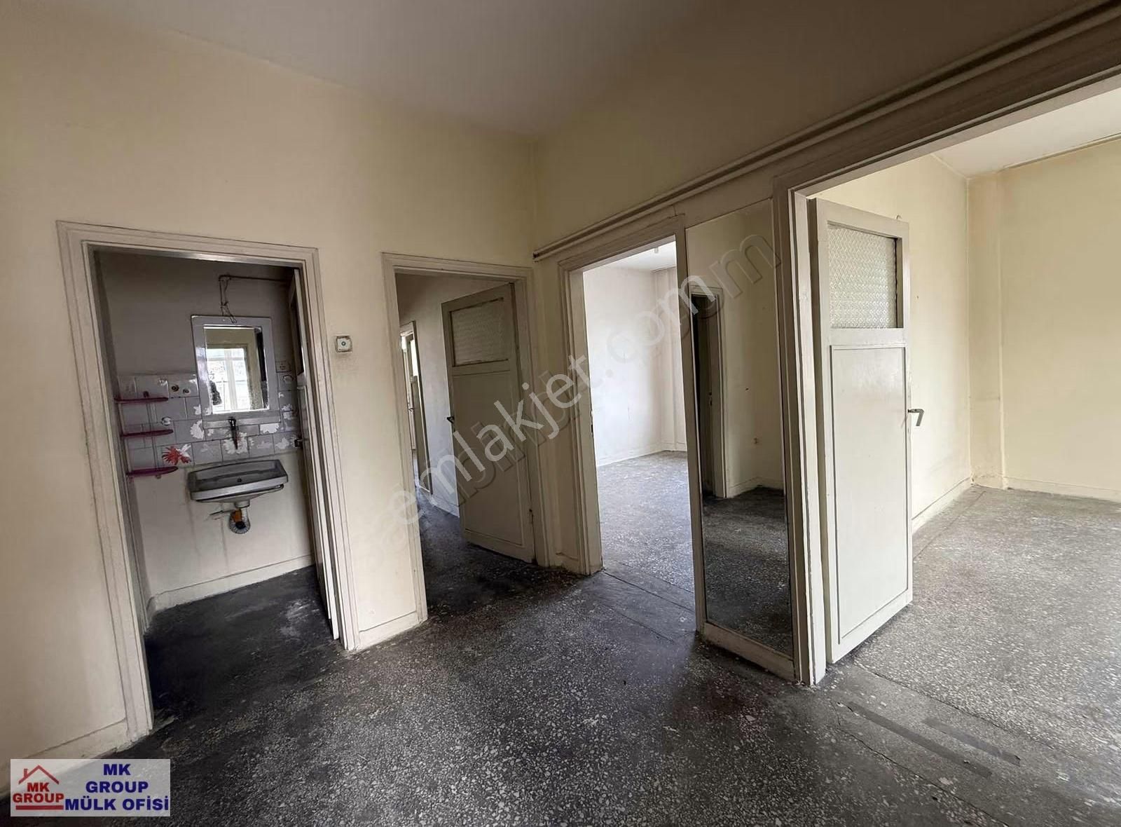 Yenidoğan'da Merkezi Lokasyonda Sobalı 3+1 Kiralık Daire - Görsel 4