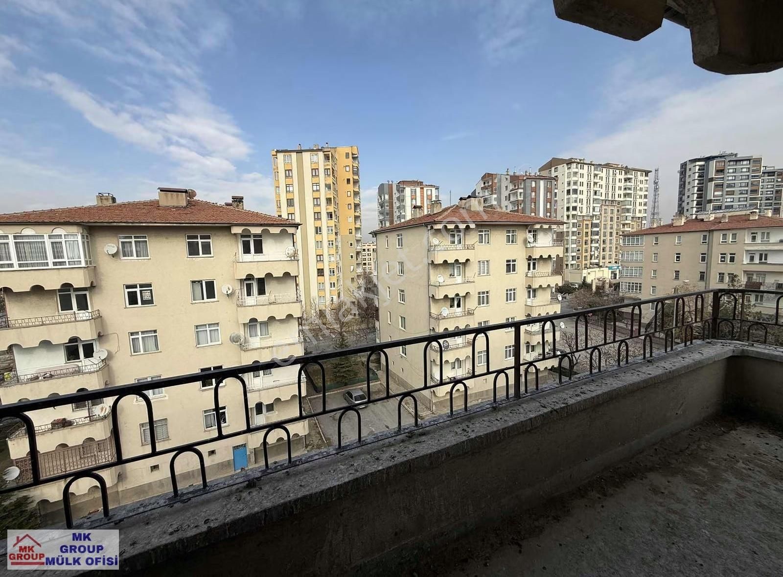 Yenidoğan'da Merkezi Lokasyonda Sobalı 3+1 Kiralık Daire - Görsel 3