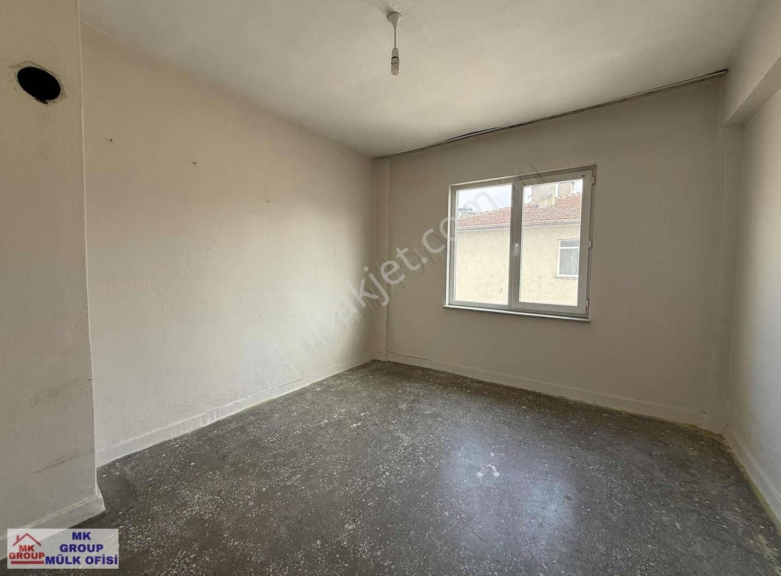 Yenidoğan'da Merkezi Lokasyonda Sobalı 3+1 Kiralık Daire - Görsel 2