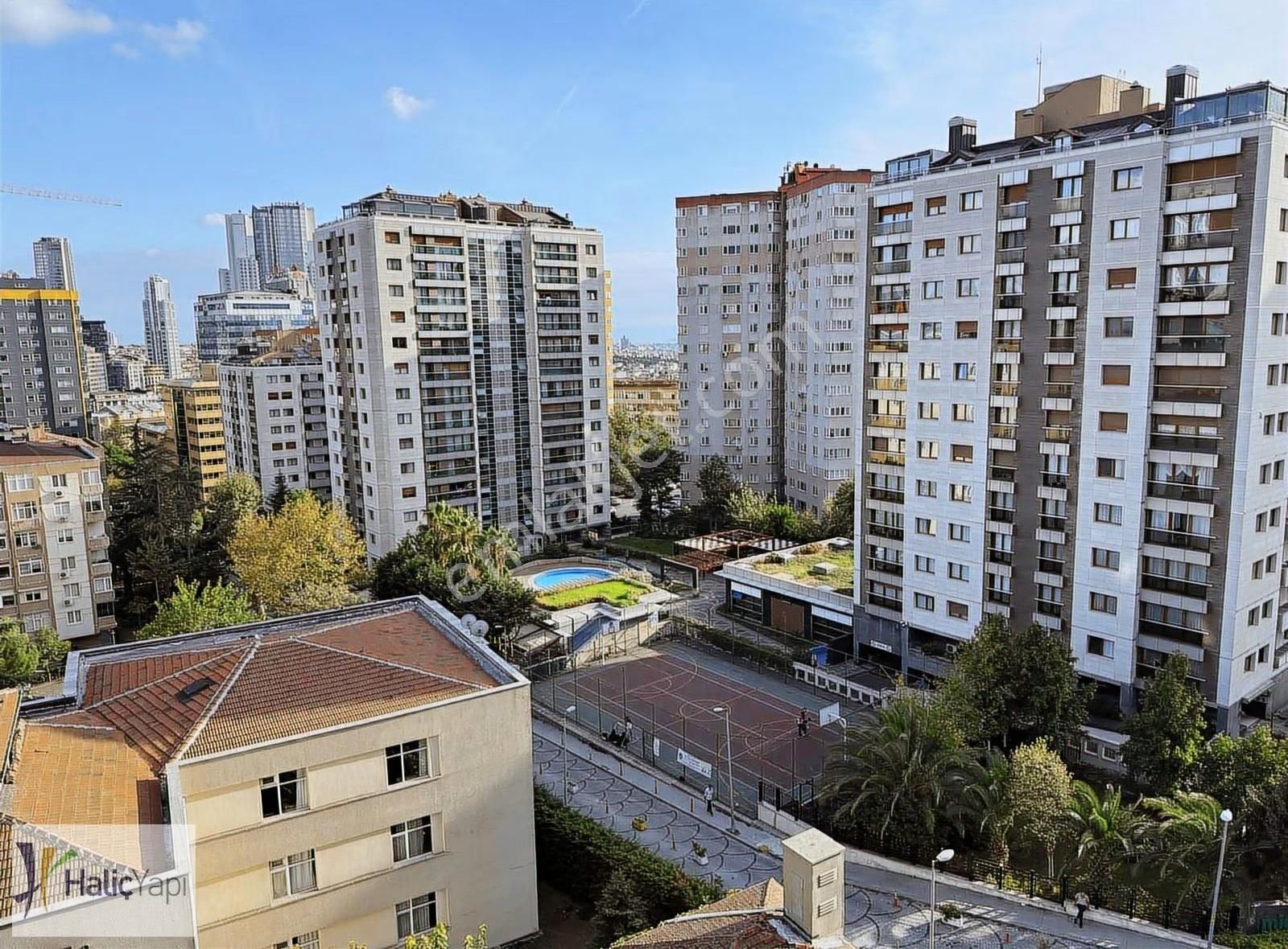 Bilaş İş Merkezi 7 Kat İçi Yapılı Şık Ofis - Görsel 24