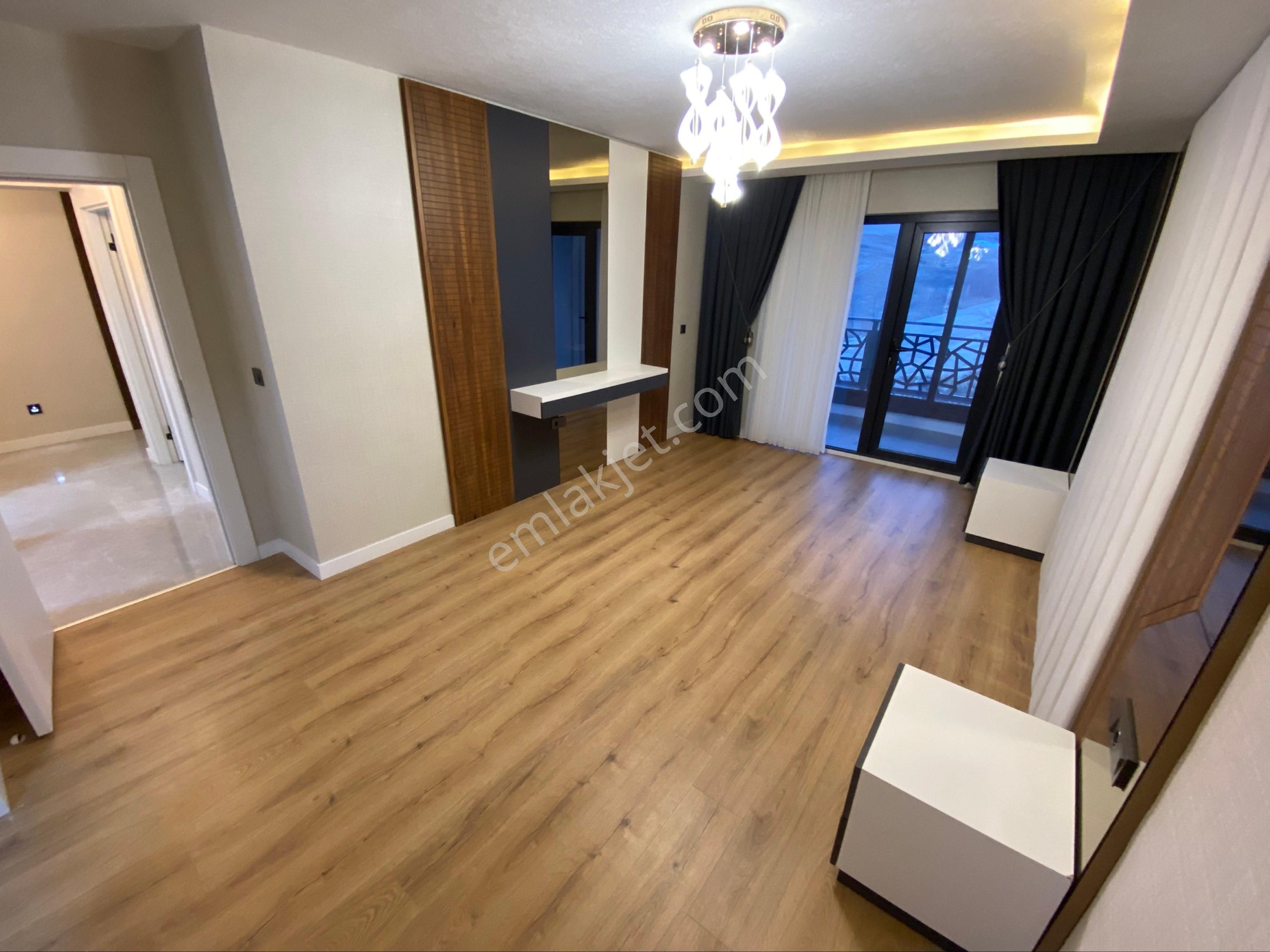 Pursaklar Mimar Sinan’da Ultra Lüks Satılık 4+1 Giyinme Odalı Site Dairesi - Görsel 30