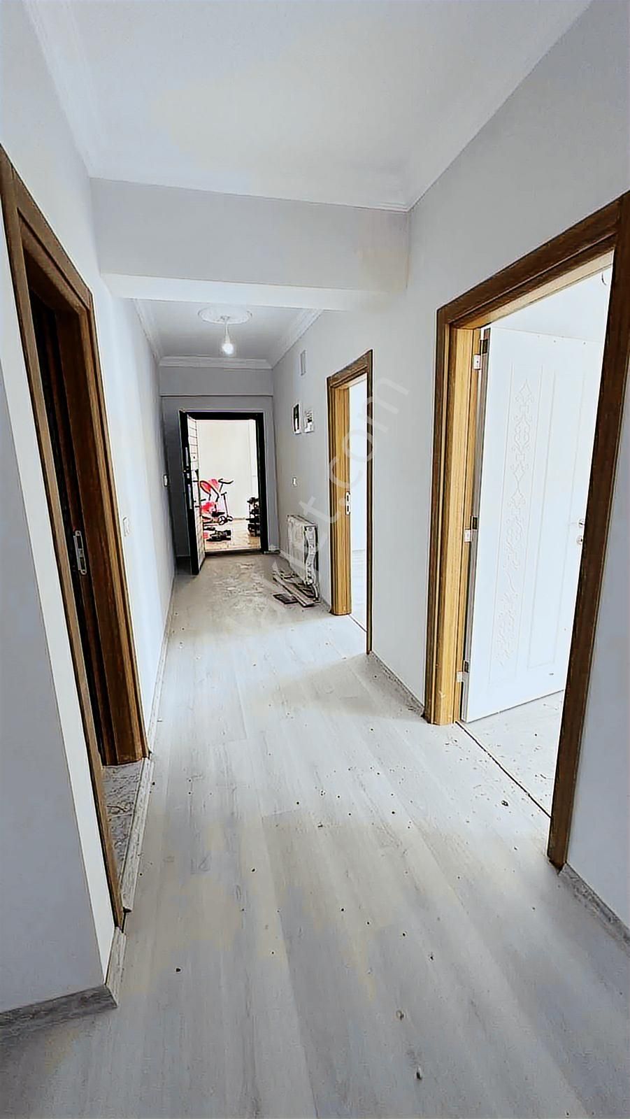 Kaplıca Mahallesi Semt Pazarında Satılık 3+1 - Görsel 33