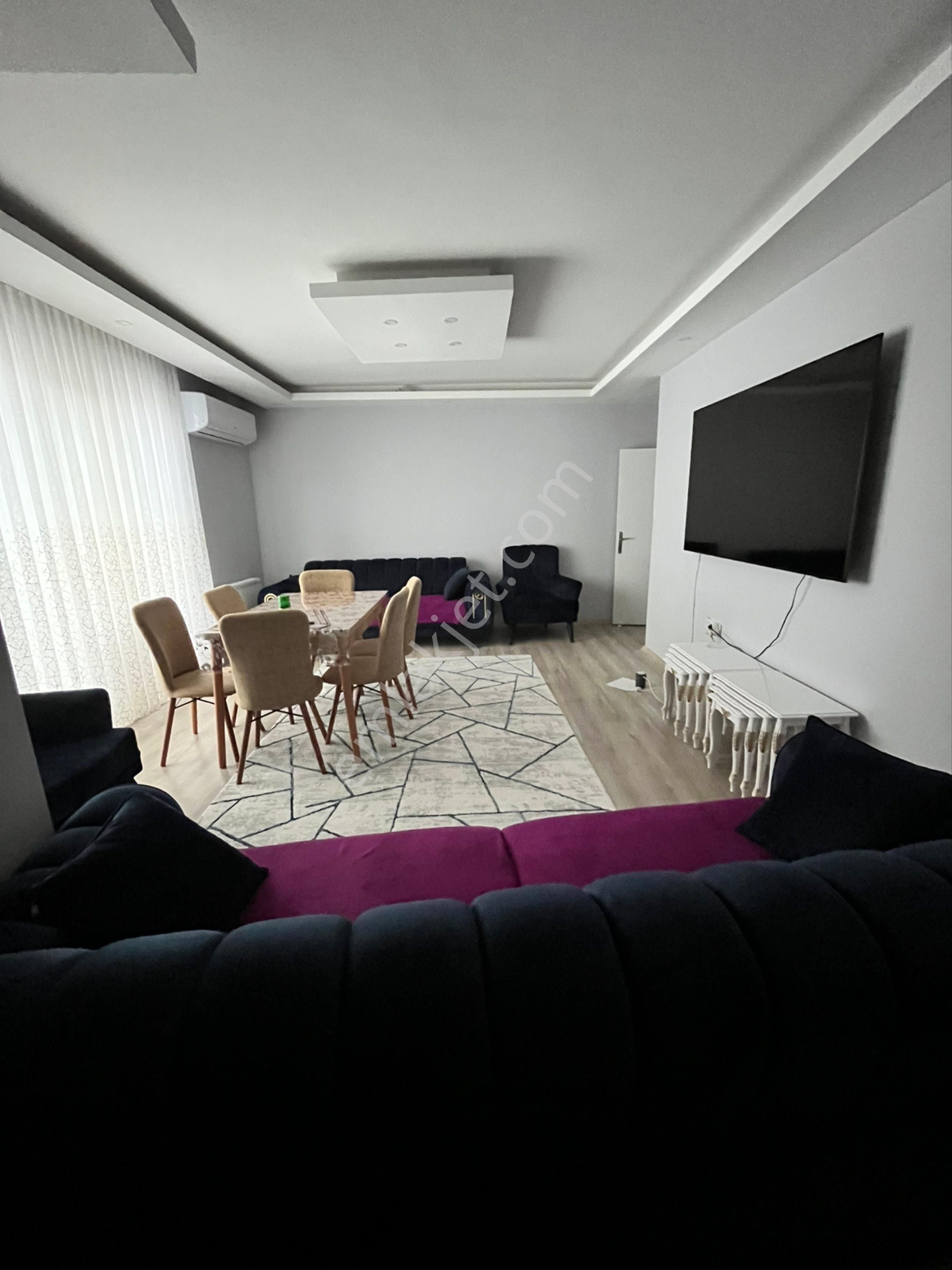 Kapaklının Tam Merkezinde Ulaşımı Kolay Kira Getirisi Yüksek