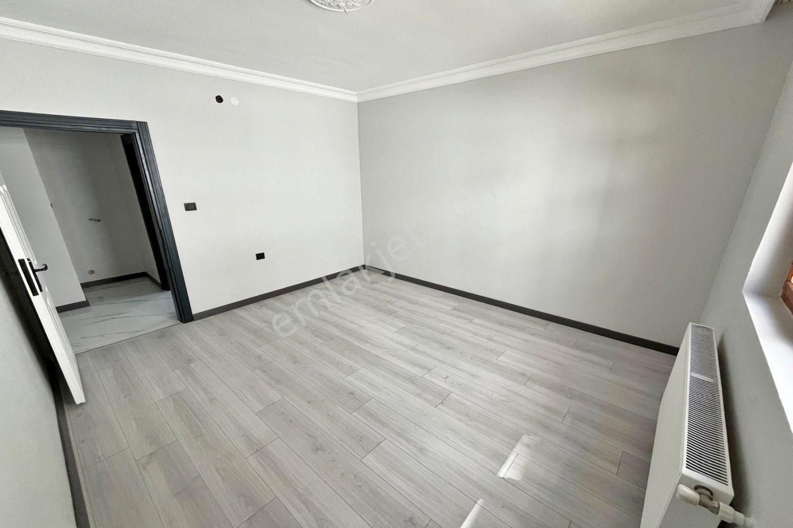 Bağlarbaşı Mahallesi'nde Cadde Üzeri Asansörlü 3+1 Daire! - Görsel 20