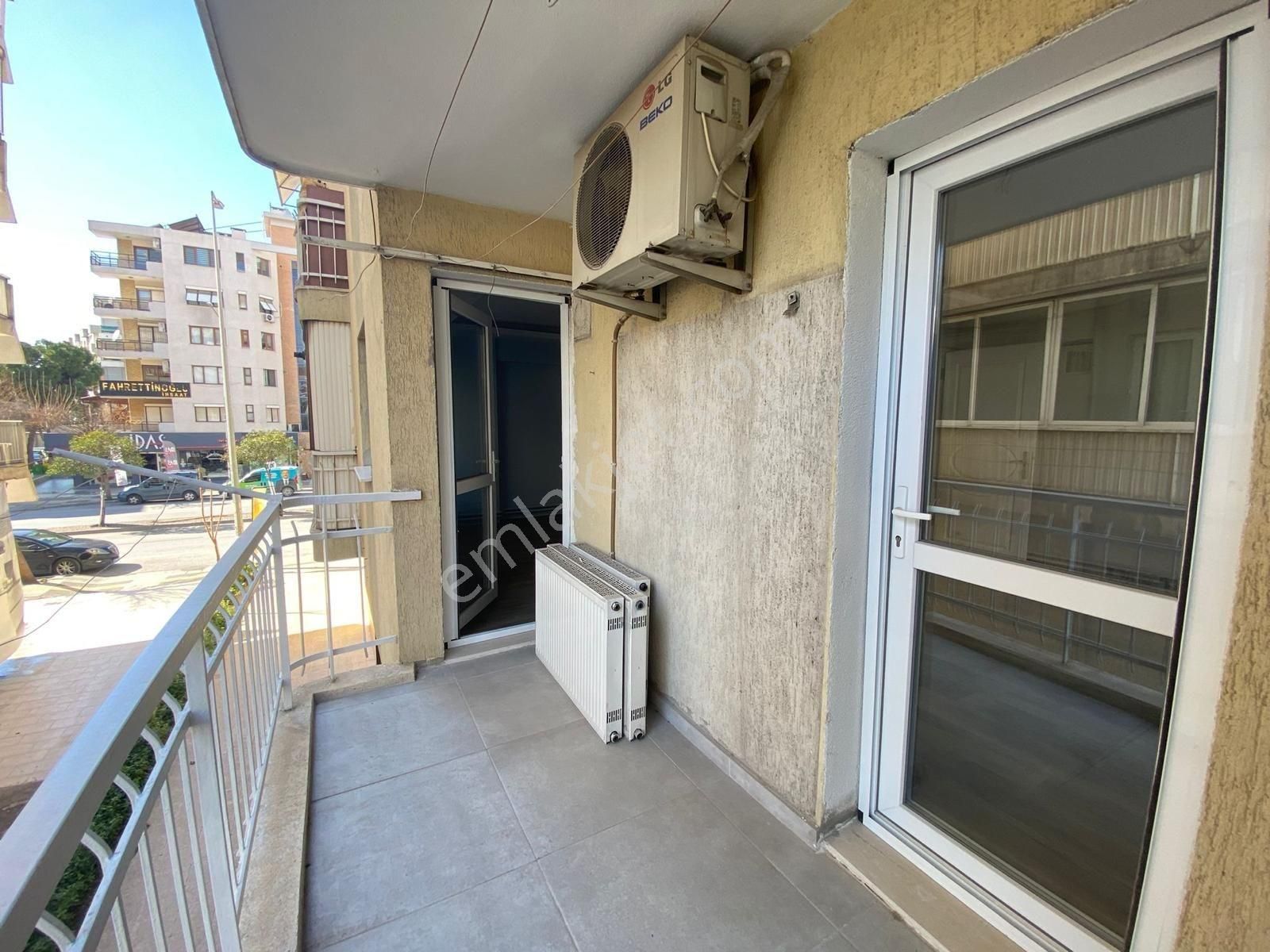 Yeni Girne Cadde Üzeri Kiralık Ev / Ofis - Görsel 5