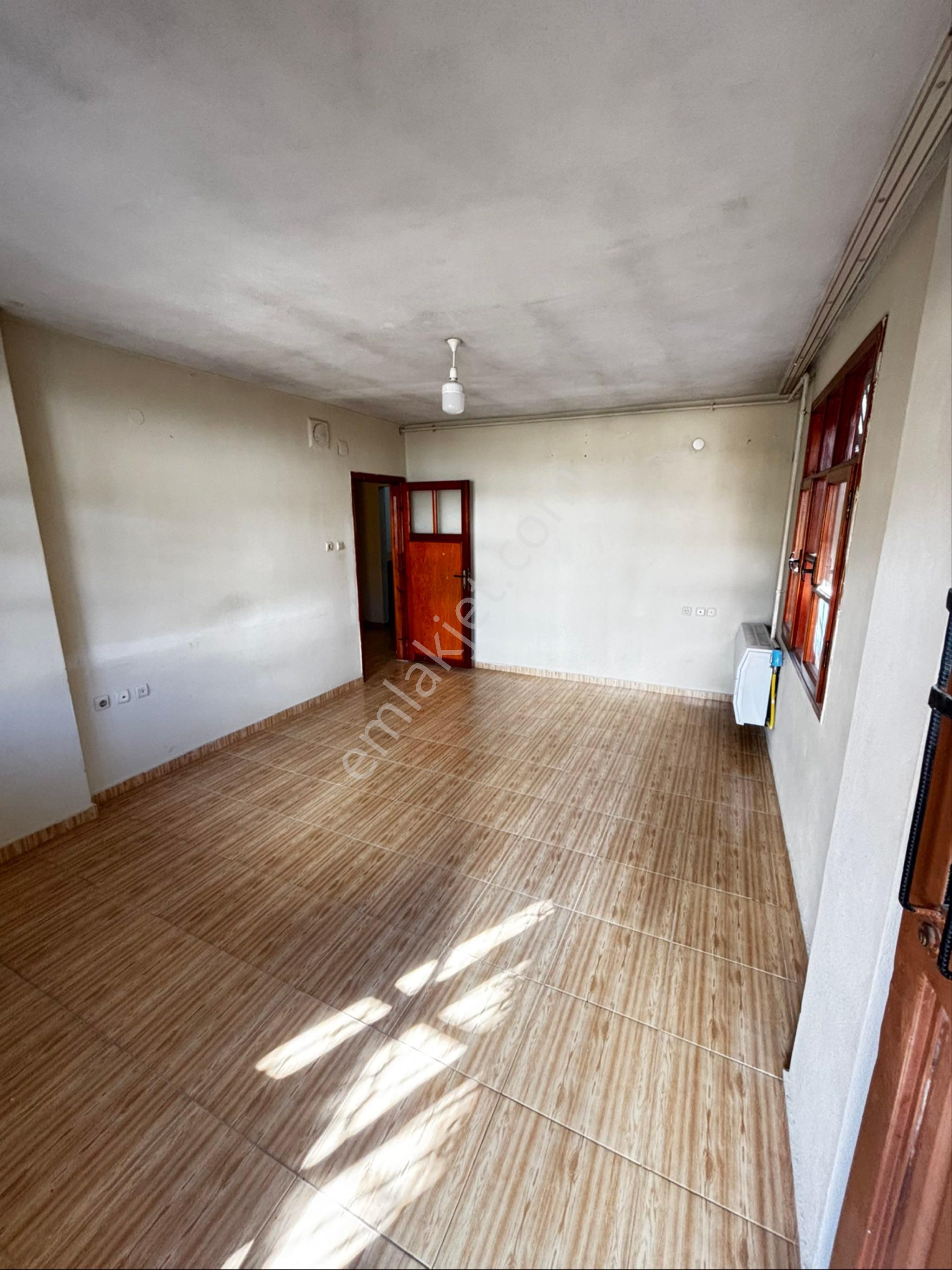 Sahintepe De 3+1 D.gazli Mustakil Daire - Görsel 3