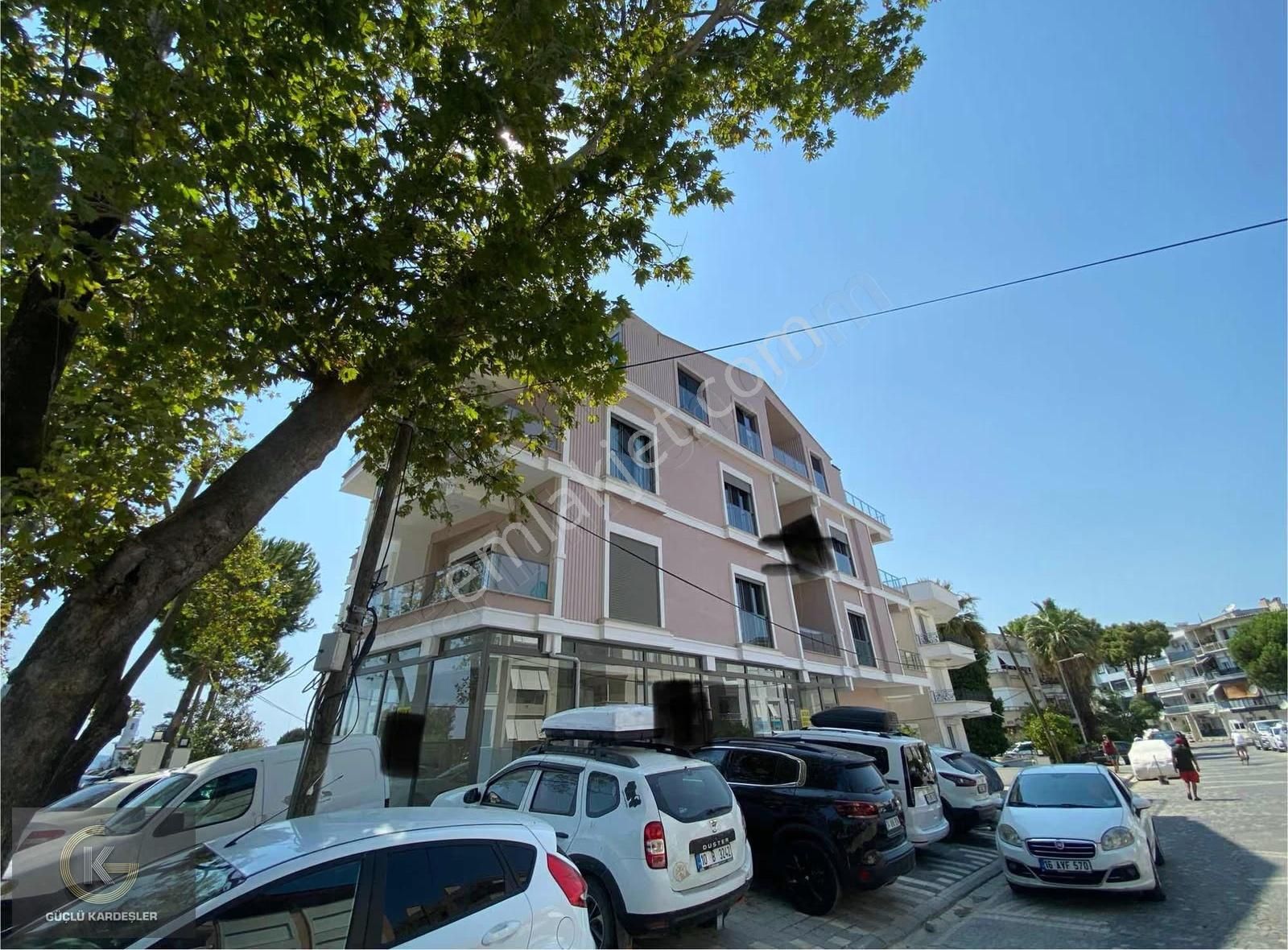 Güçlü Kardeşler Denize 10 Adım Asansörlü 2+1 Orta Kat Daire - Görsel 26