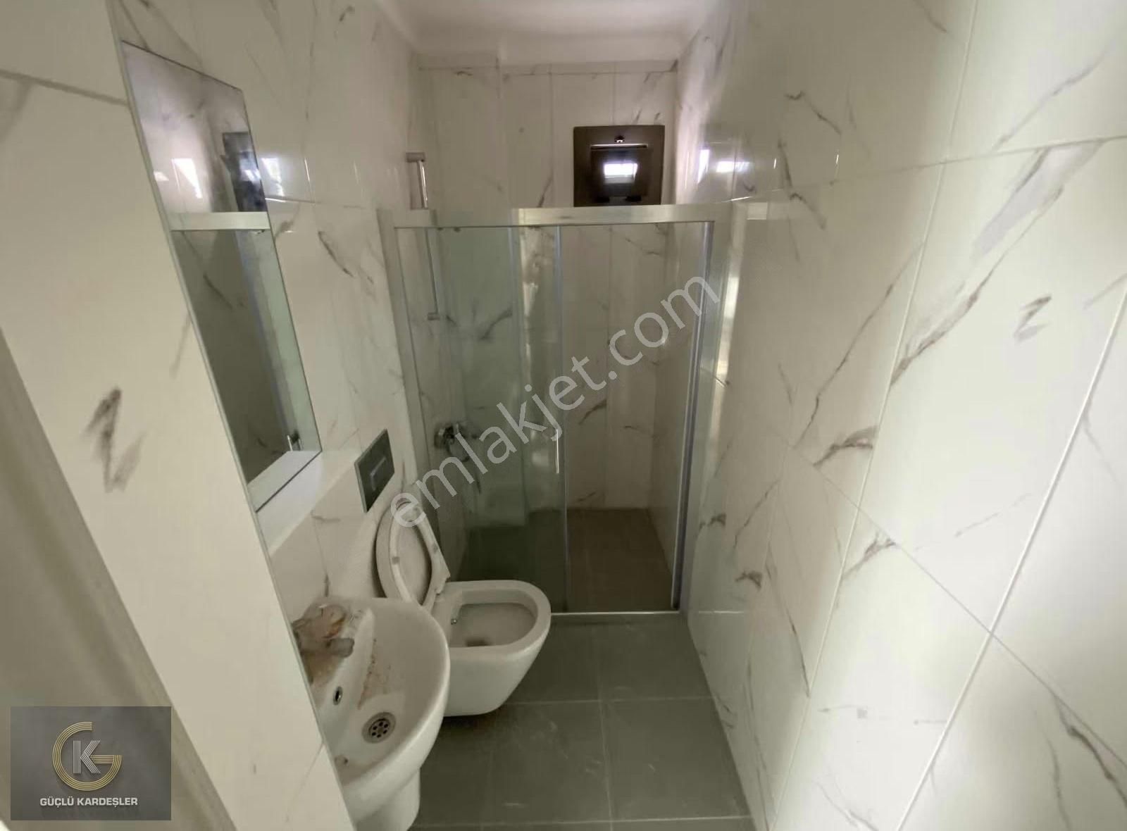 Güçlü Kardeşler Denize 10 Adım Asansörlü 2+1 Orta Kat Daire - Görsel 20