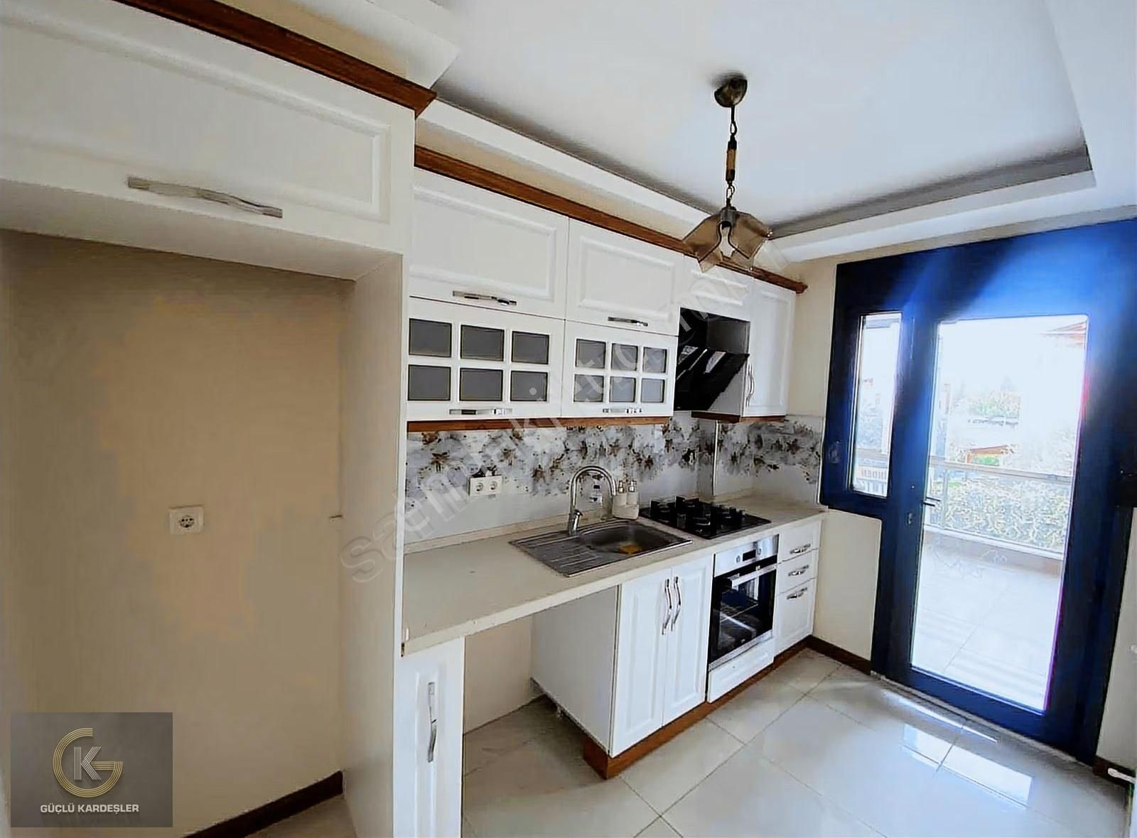Güçlü Kardeşler Katta Tek Ebeveyn Banyolu 2+1 Orta Kat Daire - Görsel 18
