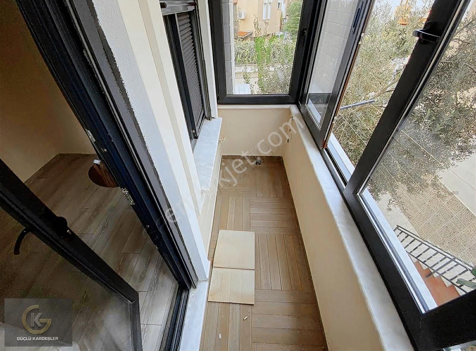 Güçlü Kardeşler Katta Tek Ebeveyn Banyolu 2+1 Orta Kat Daire - Görsel 23