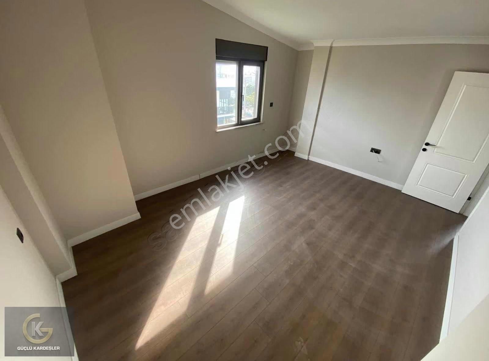Güçlü Kardeşler Altınoluk Denize 100metre 5+1 Bahçeli Lüks Villa - Görsel 17