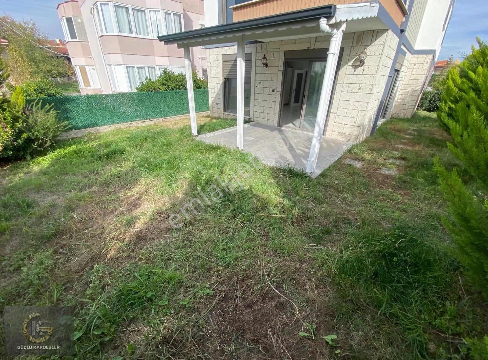 Güçlü Kardeşler Altınoluk Denize 100metre 5+1 Bahçeli Lüks Villa - Görsel 24