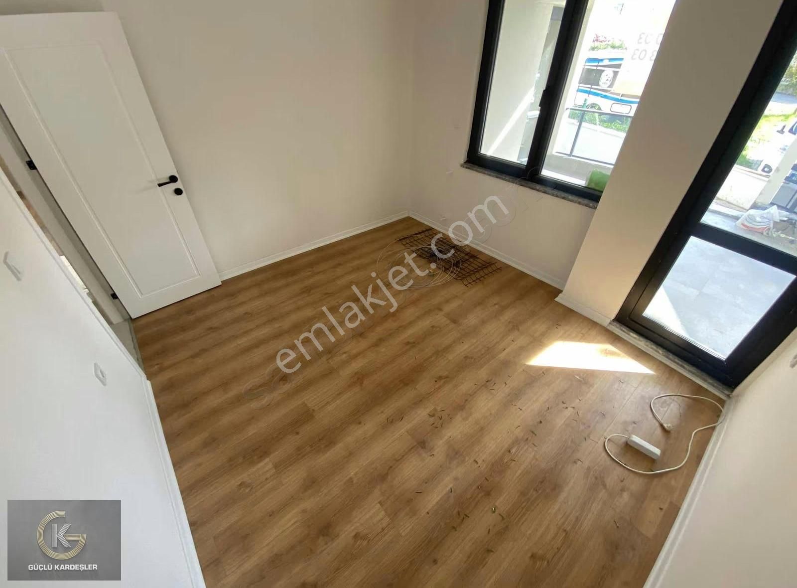 Güçlü Kardeşler Otuzevler Mevkinde 3+1 Bahçeli Daire - Görsel 15