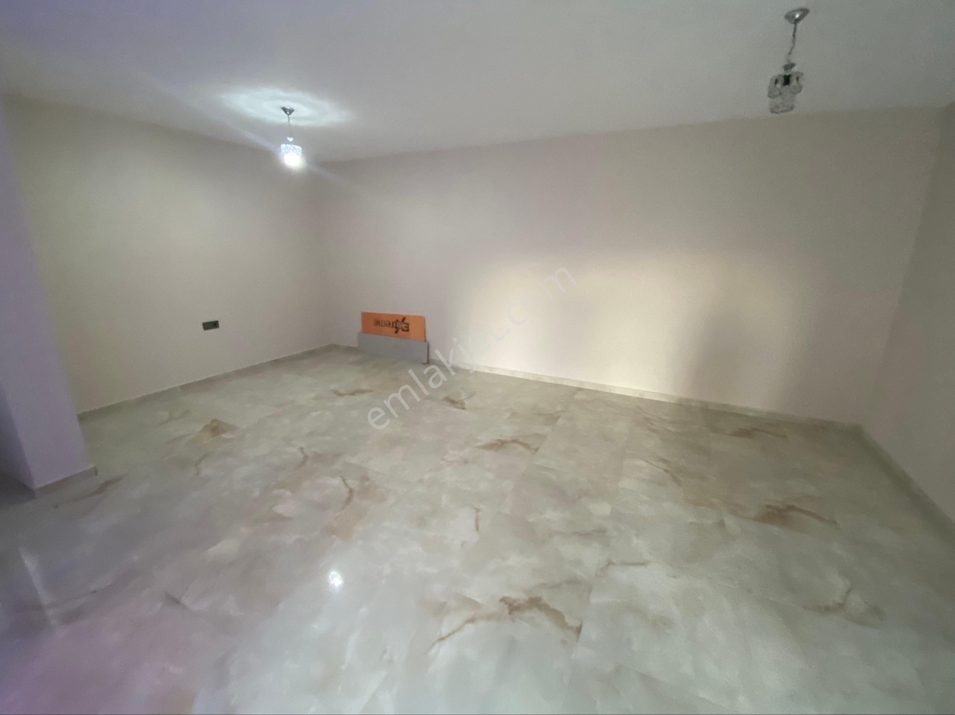 Acil Satılık Tek Müstakil 4+1 Geniş Bahçeli - Görsel 5