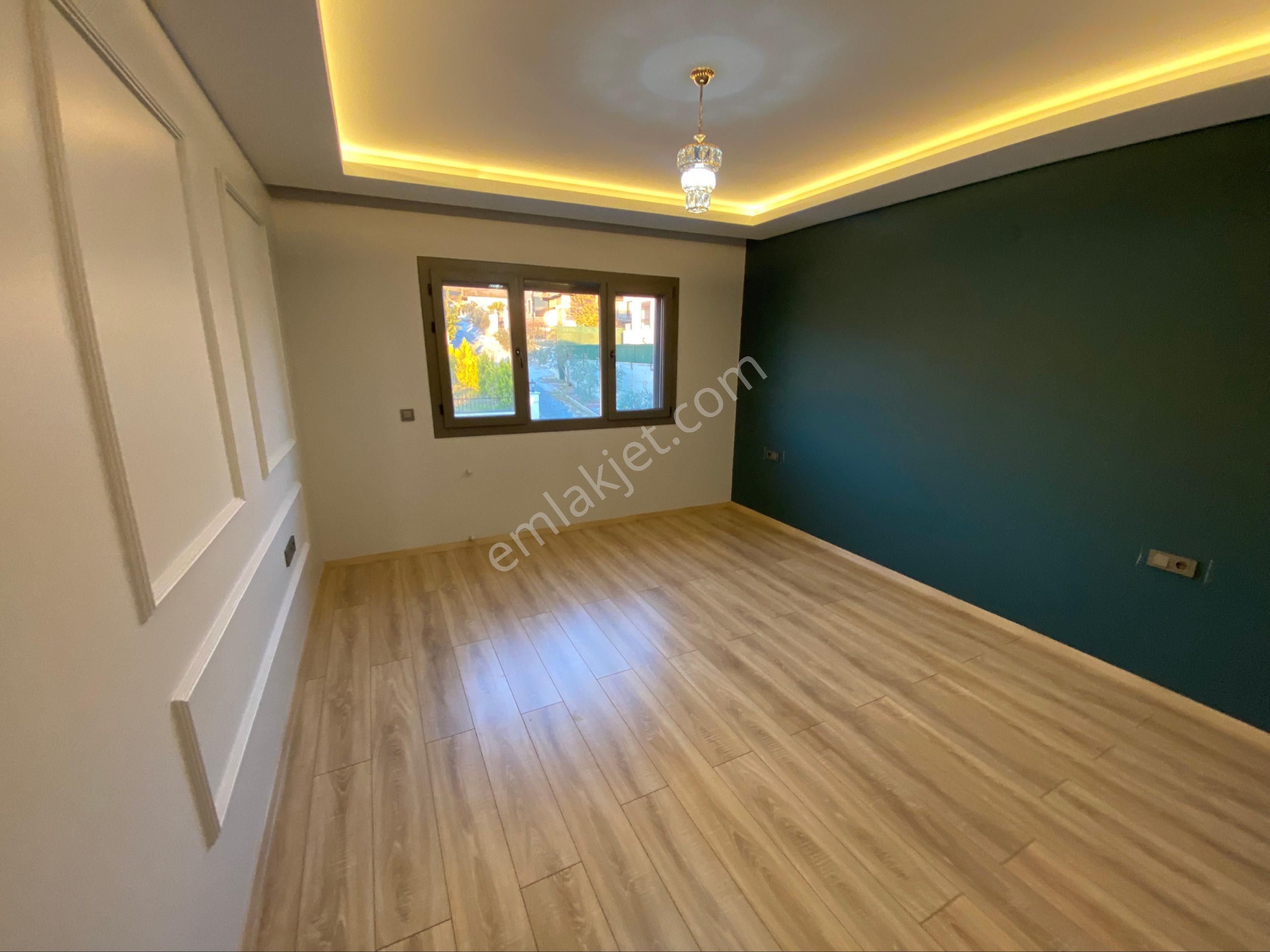 Acil Satılık Tek Müstakil 4+1 Geniş Bahçeli - Görsel 8