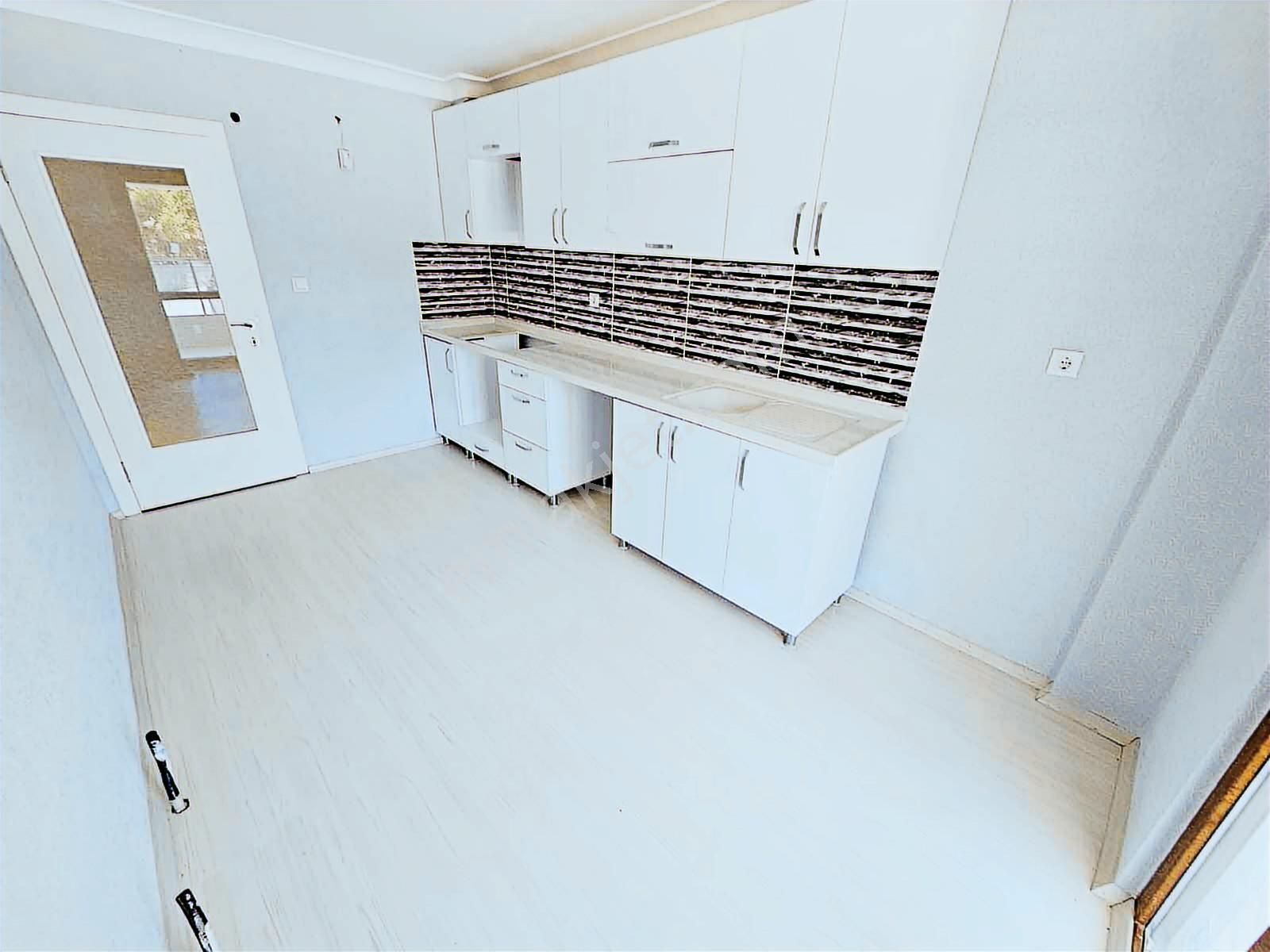 Şentürk Garimenkul'den**sıfır**uçaklı Park Mevkii Y.giriş - Görsel 13