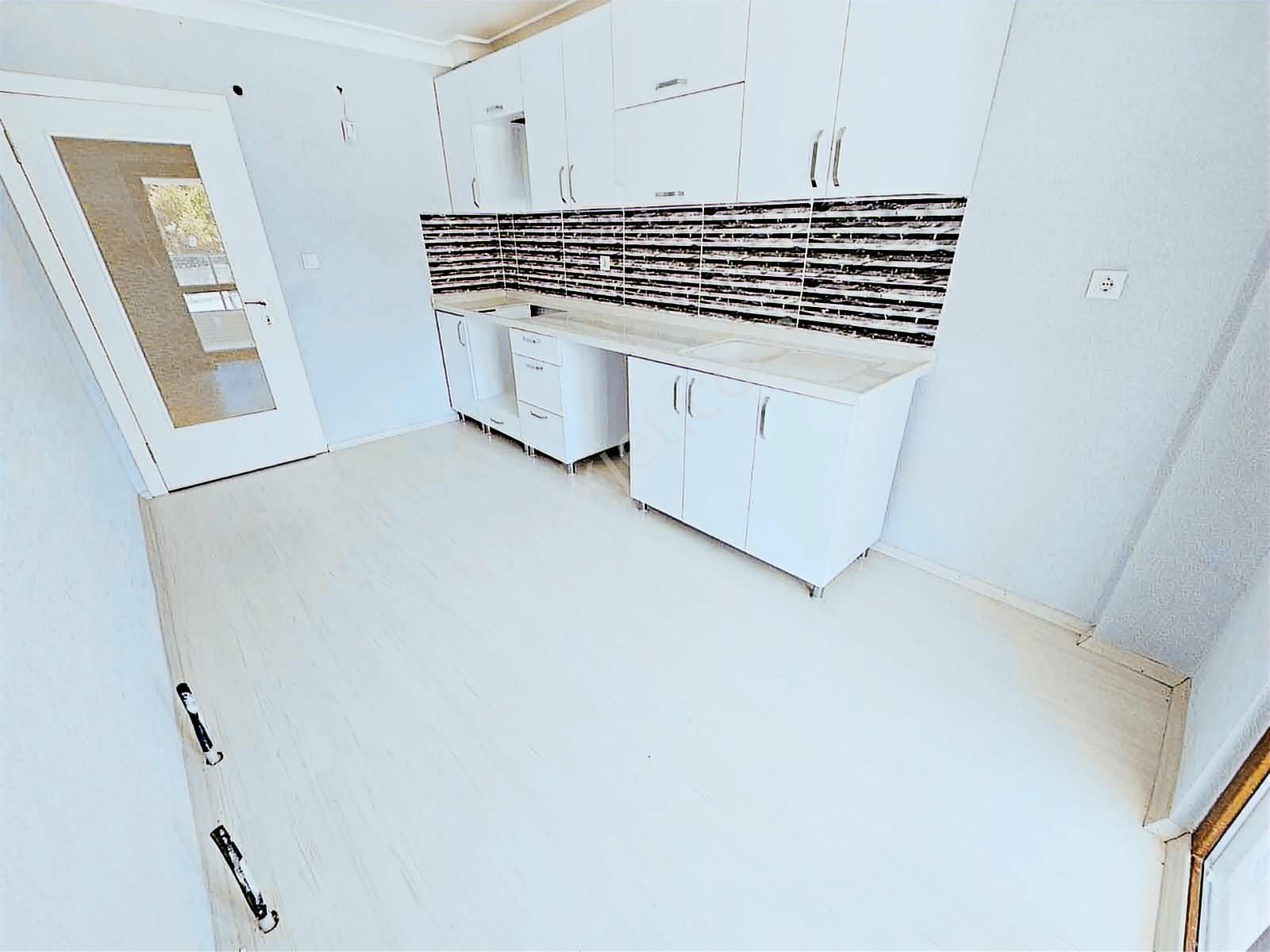 Şentürk Garimenkul'den**sıfır**uçaklı Park Mevkii Y.giriş - Görsel 6