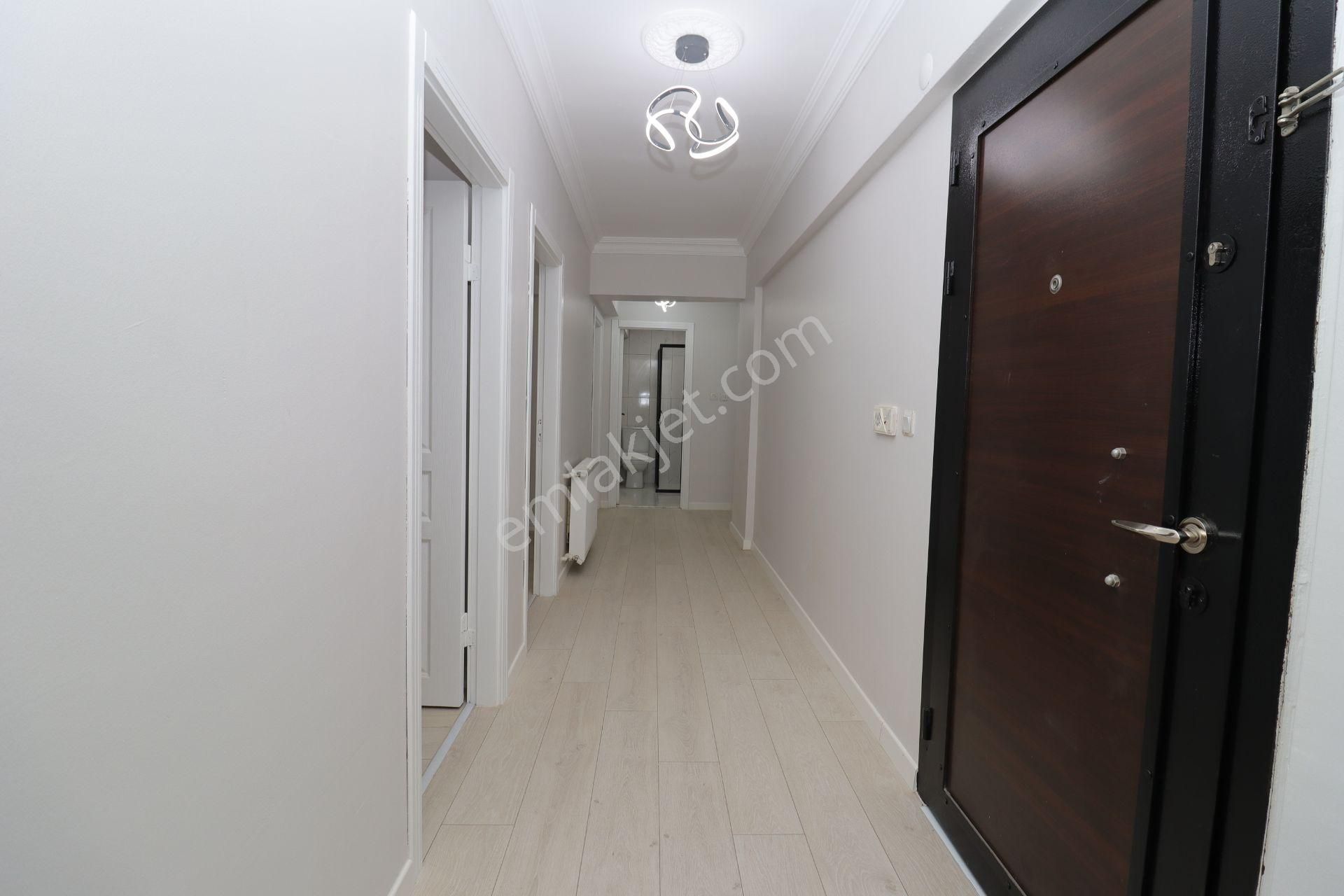 Akif'ten Etimesgut Süvari'de Ön Cephe 3+1 Ful Yapılı Satılık Daire - Görsel 14