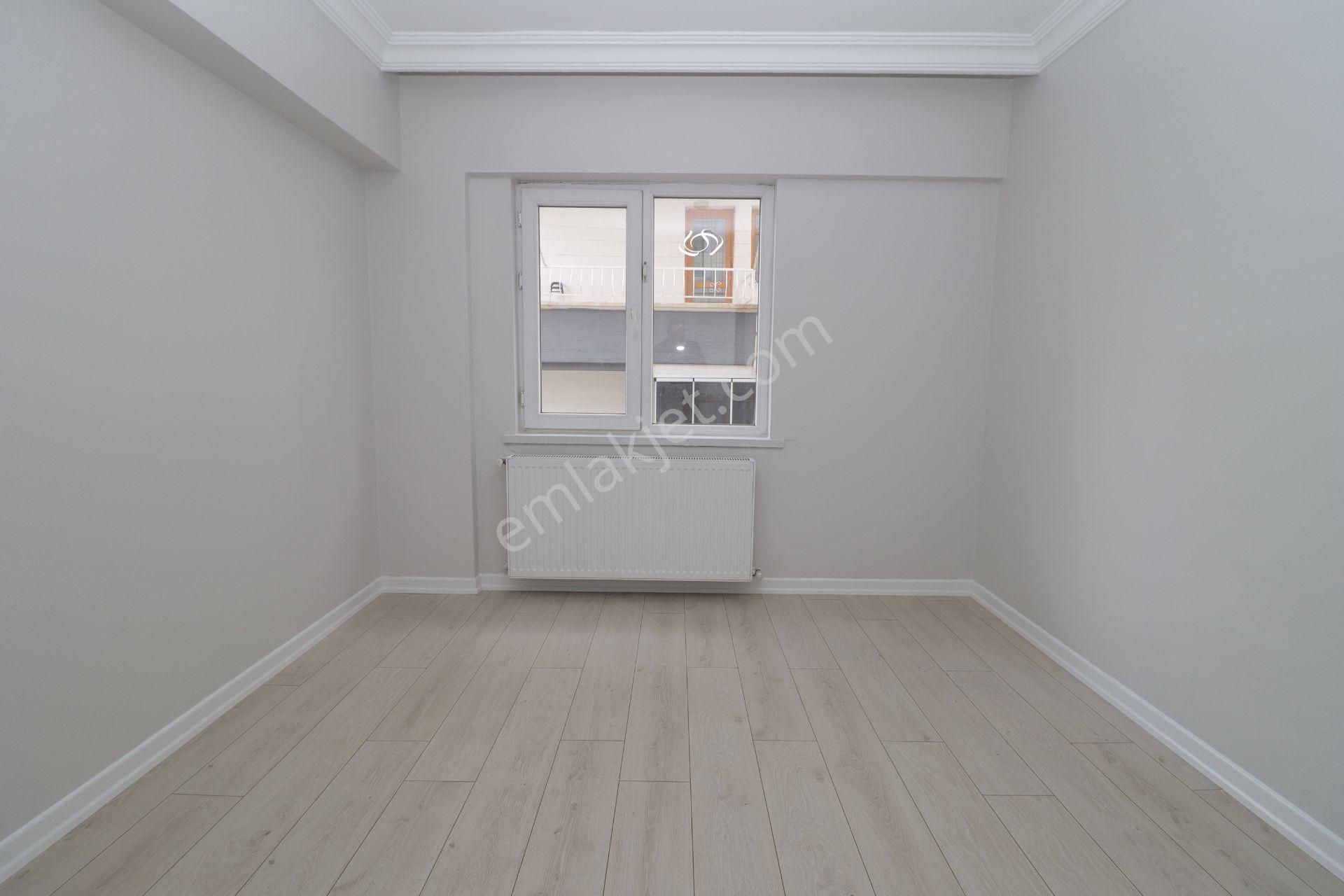 Akif'ten Etimesgut Süvari'de Ön Cephe 3+1 Ful Yapılı Satılık Daire - Görsel 10