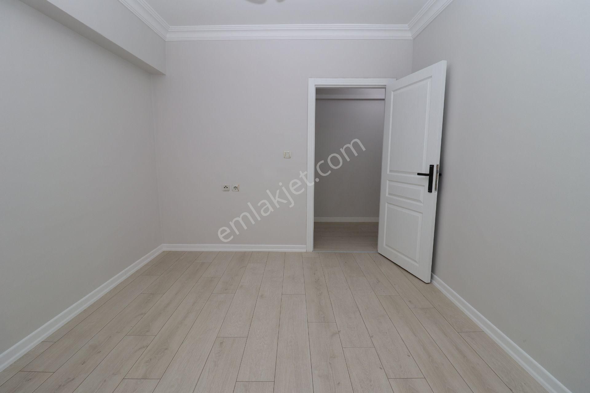 Akif'ten Etimesgut Süvari'de Ön Cephe 3+1 Ful Yapılı Satılık Daire - Görsel 13