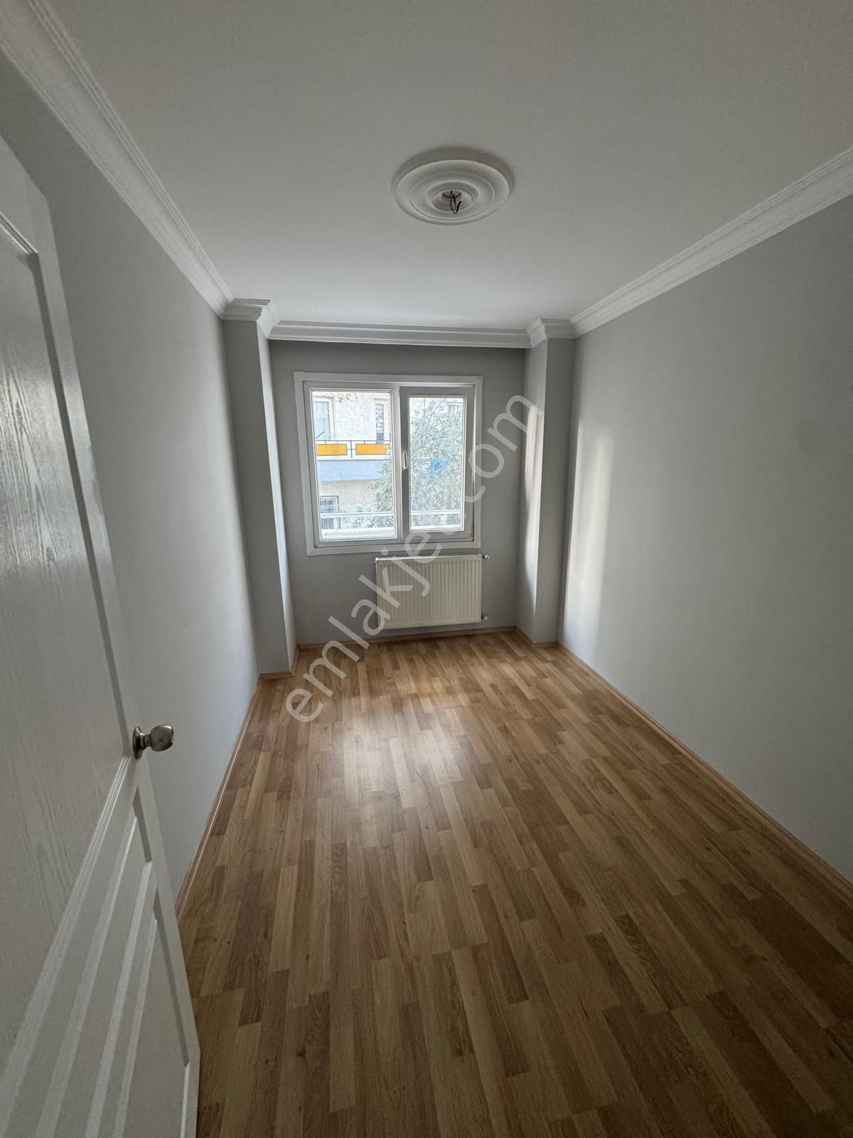 520 Gayrimenkulden 150 Evlerde 3+1 Kiralık Daire - Görsel 5