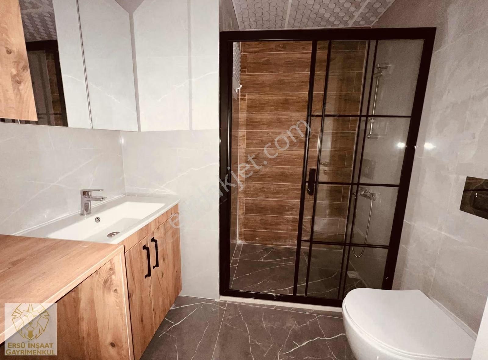 Ersü'den Gülyaka'da Sıfır 2+1 90m2 Asansörlü Lüks Daireler - Görsel 8