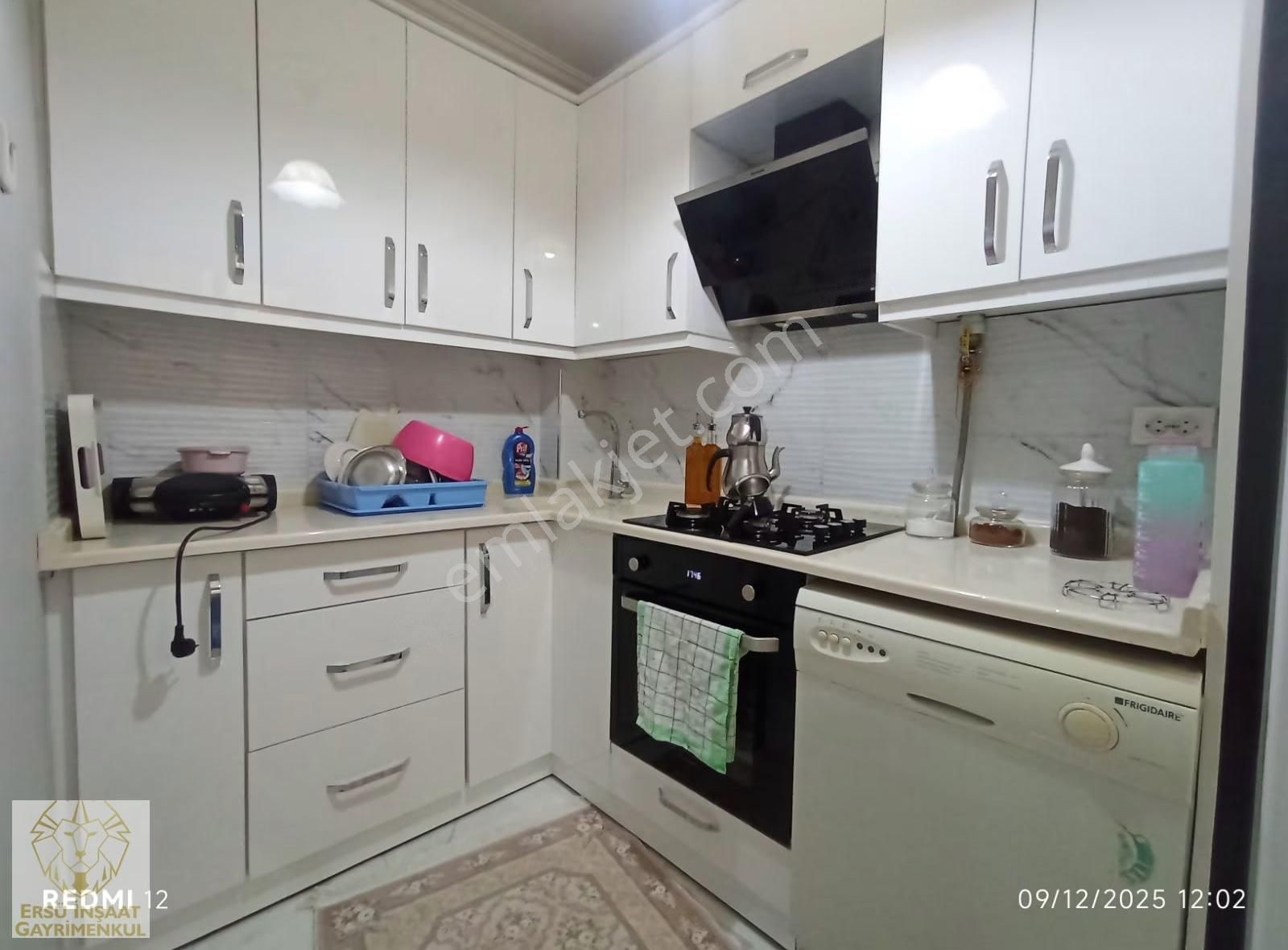 Ersü'den Ordu Caddesi Yakını Bakımlı Doğalgazlı 2+1 Daire - Görsel 32