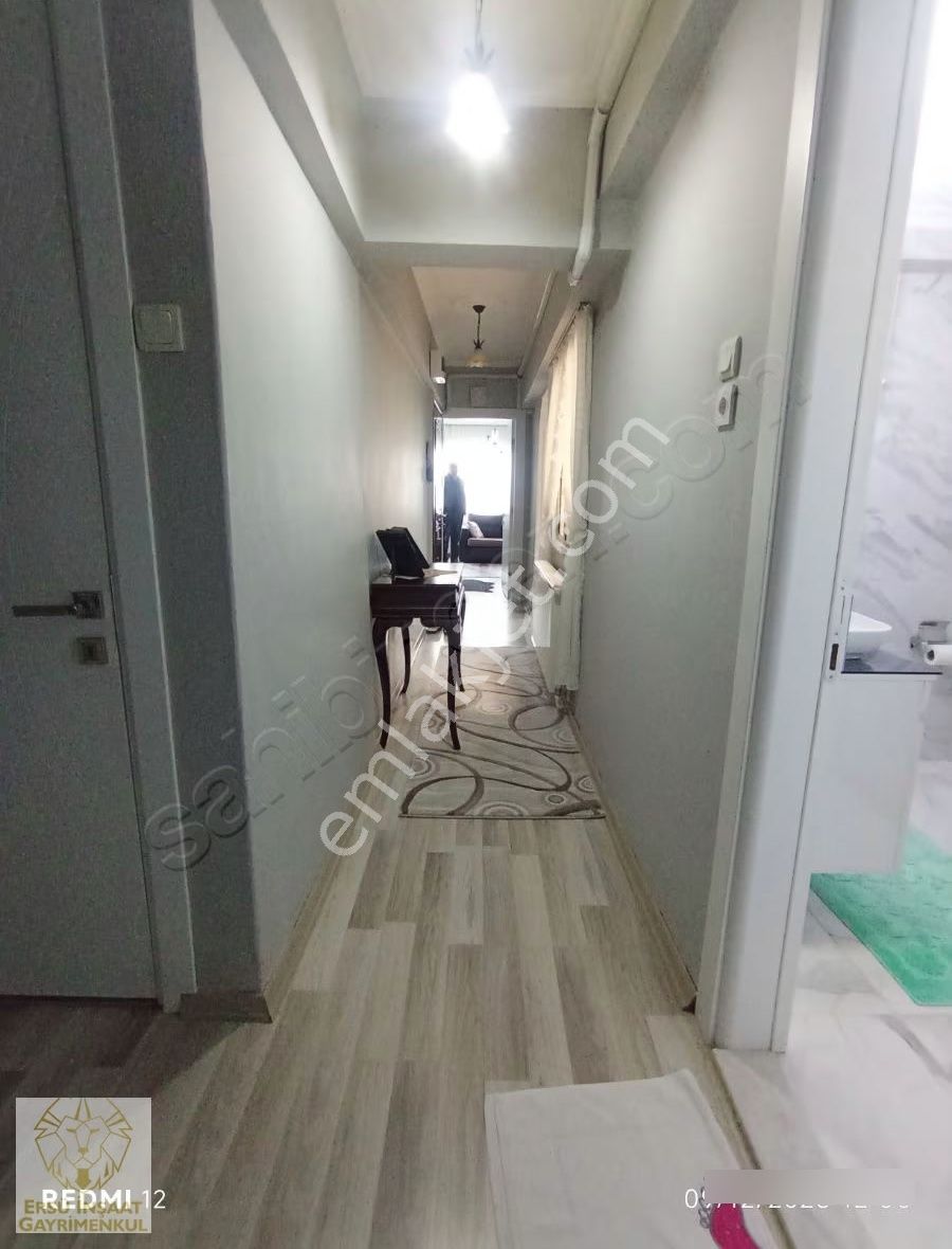 Ersü'den Ordu Caddesi Yakını Bakımlı Doğalgazlı 2+1 Daire - Görsel 35
