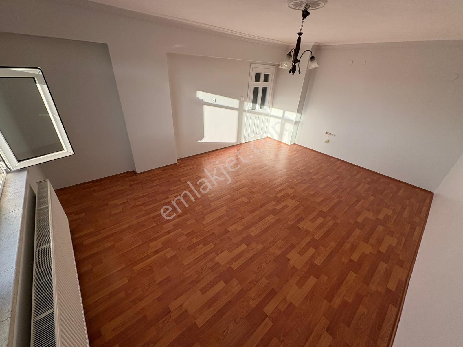 Ty Yılmaz'dan Merkezi Konumda Kilerli Cam Balkonlu Asansörlü - Görsel 10