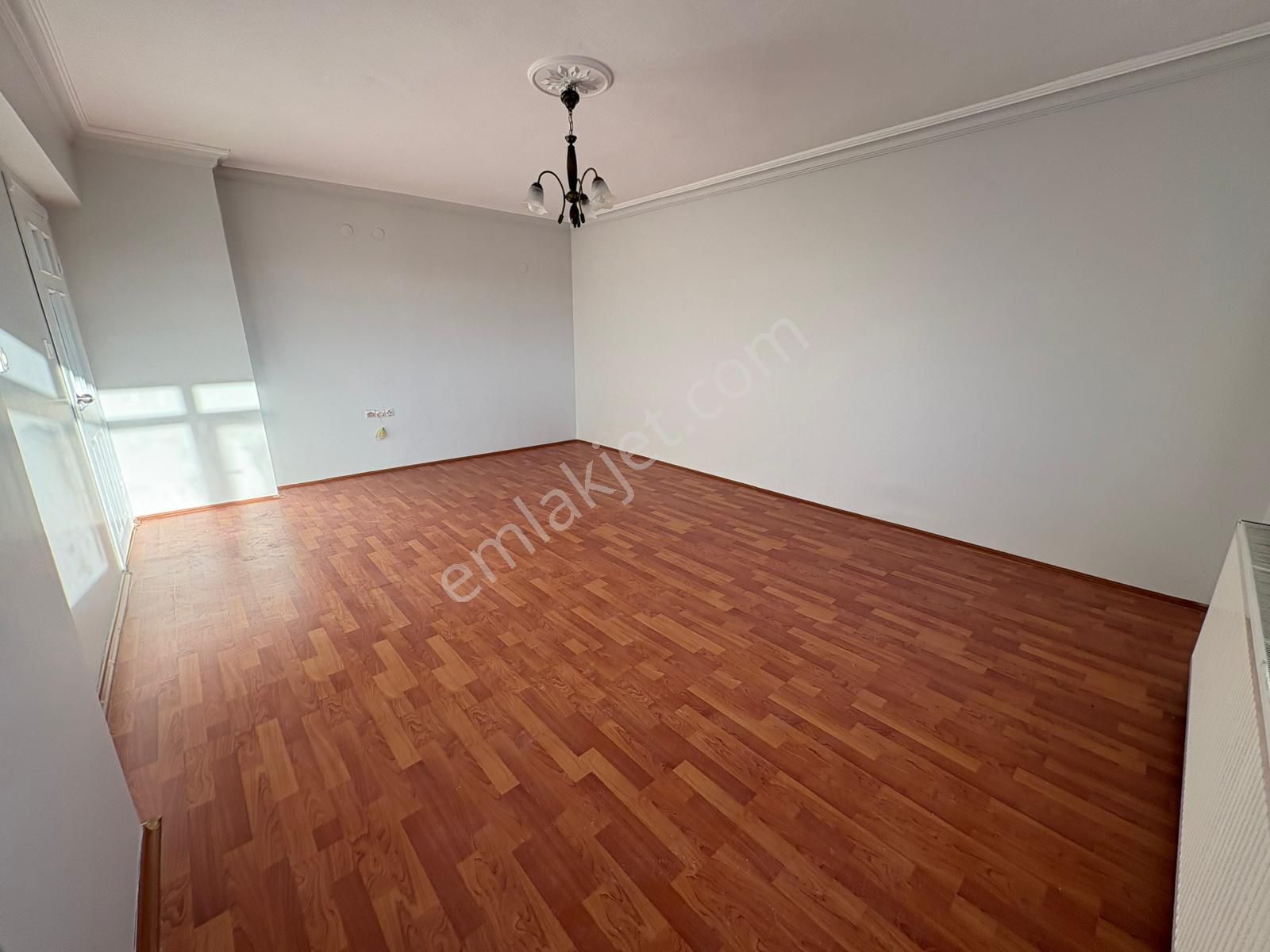 Ty Yılmaz'dan Merkezi Konumda Kilerli Cam Balkonlu Asansörlü - Görsel 20