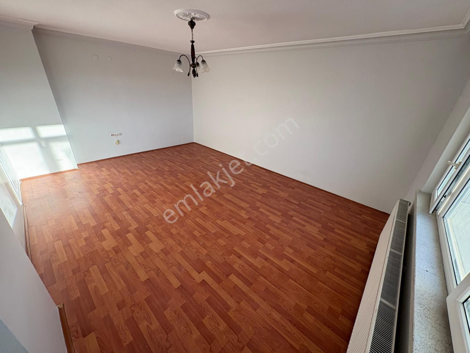 Ty Yılmaz'dan Merkezi Konumda Kilerli Cam Balkonlu Asansörlü - Görsel 17