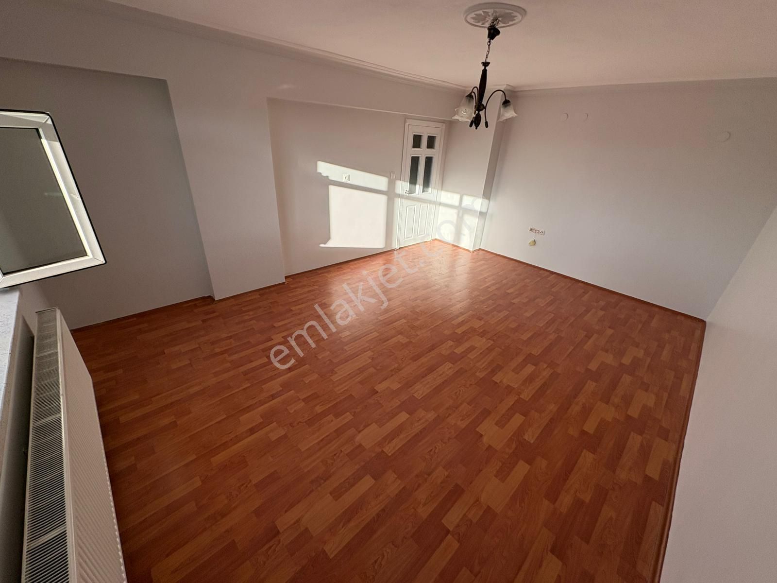 Ty Yılmaz'dan Merkezi Konumda Kilerli Cam Balkonlu Asansörlü - Görsel 9