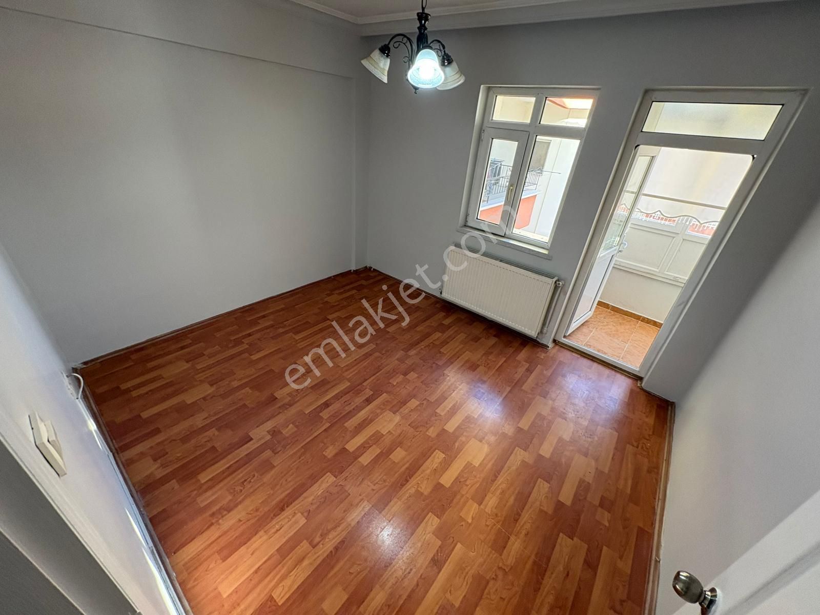 Ty Yılmaz'dan Merkezi Konumda Kilerli Cam Balkonlu Asansörlü - Görsel 15