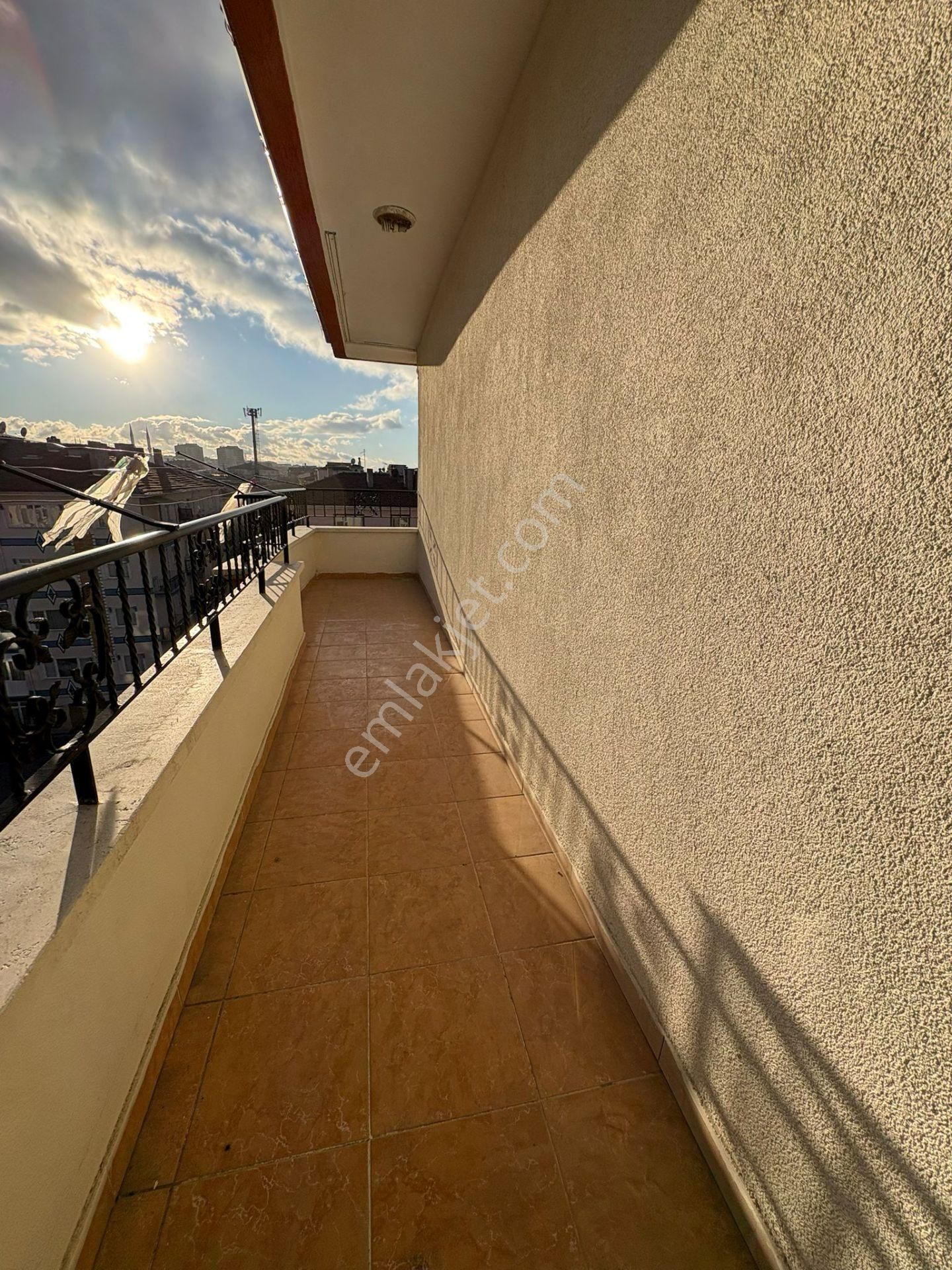 Ty Yılmaz'dan Merkezi Konumda Kilerli Cam Balkonlu Asansörlü - Görsel 34