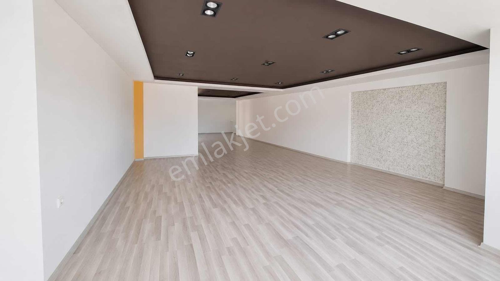 Acill Yıkıkkemer Meydan'da 160 M² Daire & Ofis - Görsel 2