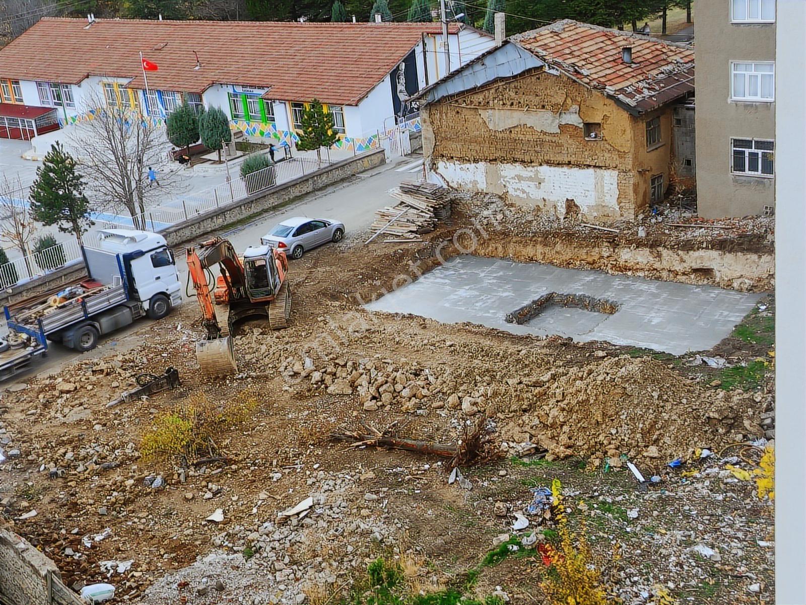 Özpınar ,dan Eski Cezaevi Karşısı Güney-kuzey 5.kat 2+1 120 M2 - Görsel 17