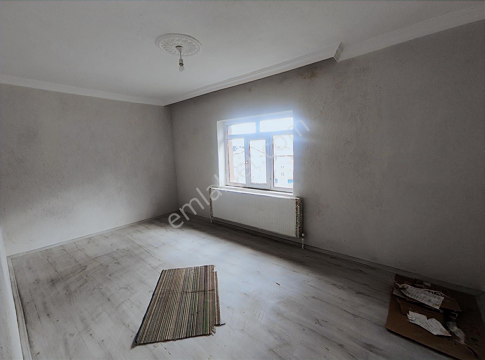Özpınar ,dan Eski Cezaevi Karşısı Güney-kuzey 5.kat 2+1 120 M2 - Görsel 29