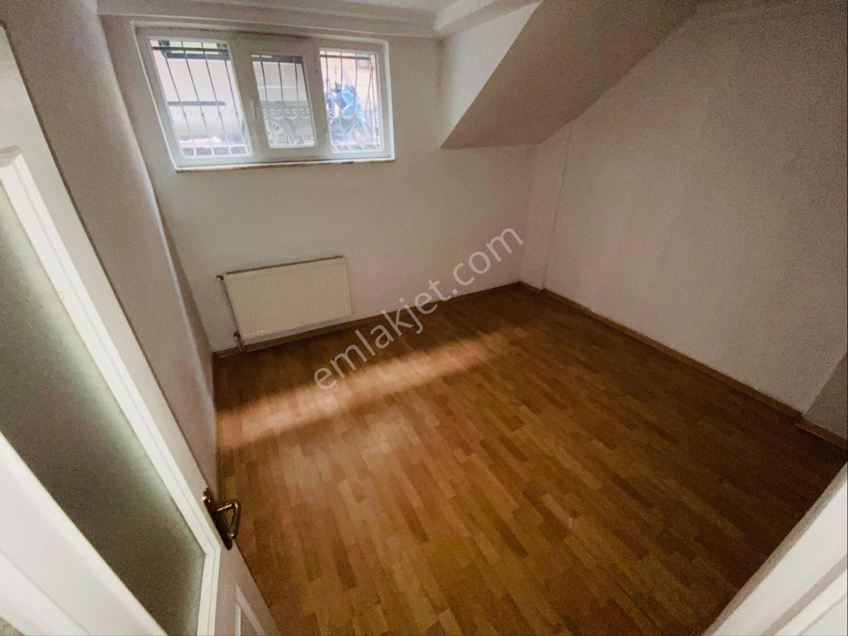 Uğur Mumcu Mahallesı 2 + 1 Kredıye Uygun Bahçe Kat - Görsel 10