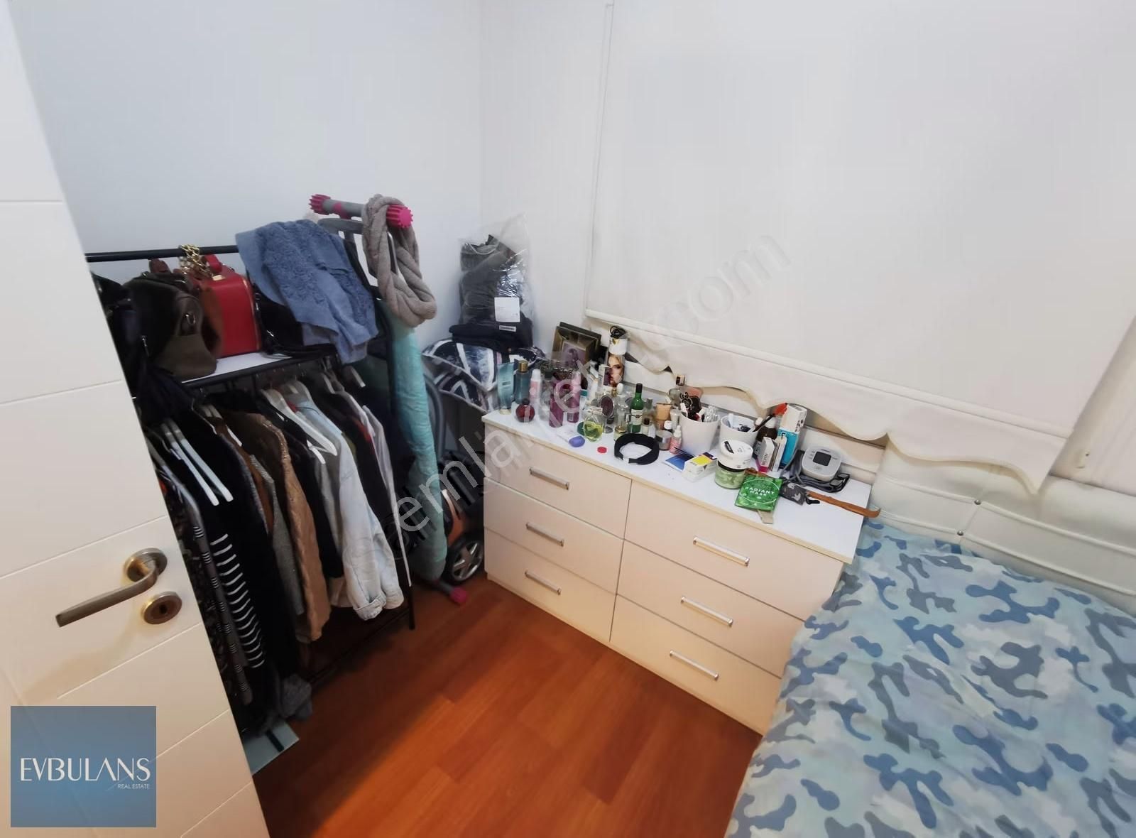 Karşıyaka Yalı Sahile 2. Bina Lüx Tadilatlı Ara Kat 3+1 Daire - Görsel 18