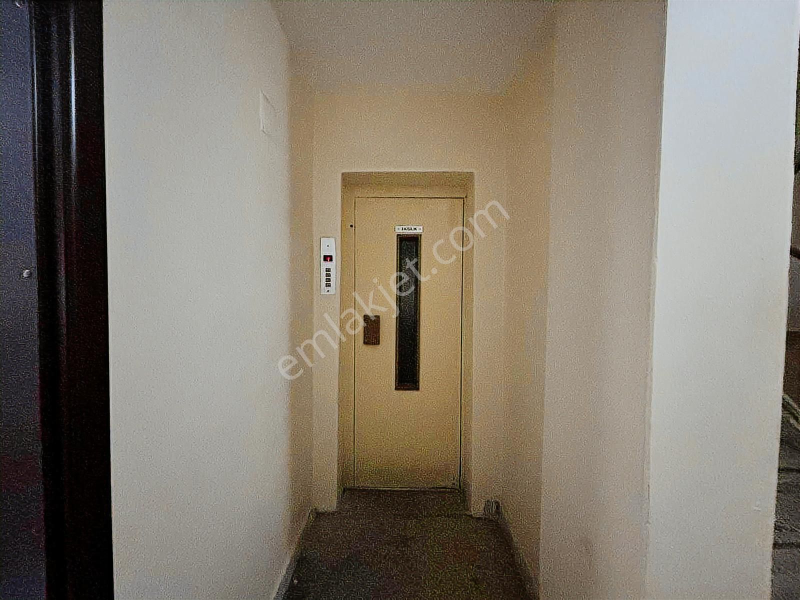 Final Emlak'tan Meşrutiyet Mahallesinde Arakat Kiralık 3+1 Daire - Görsel 5