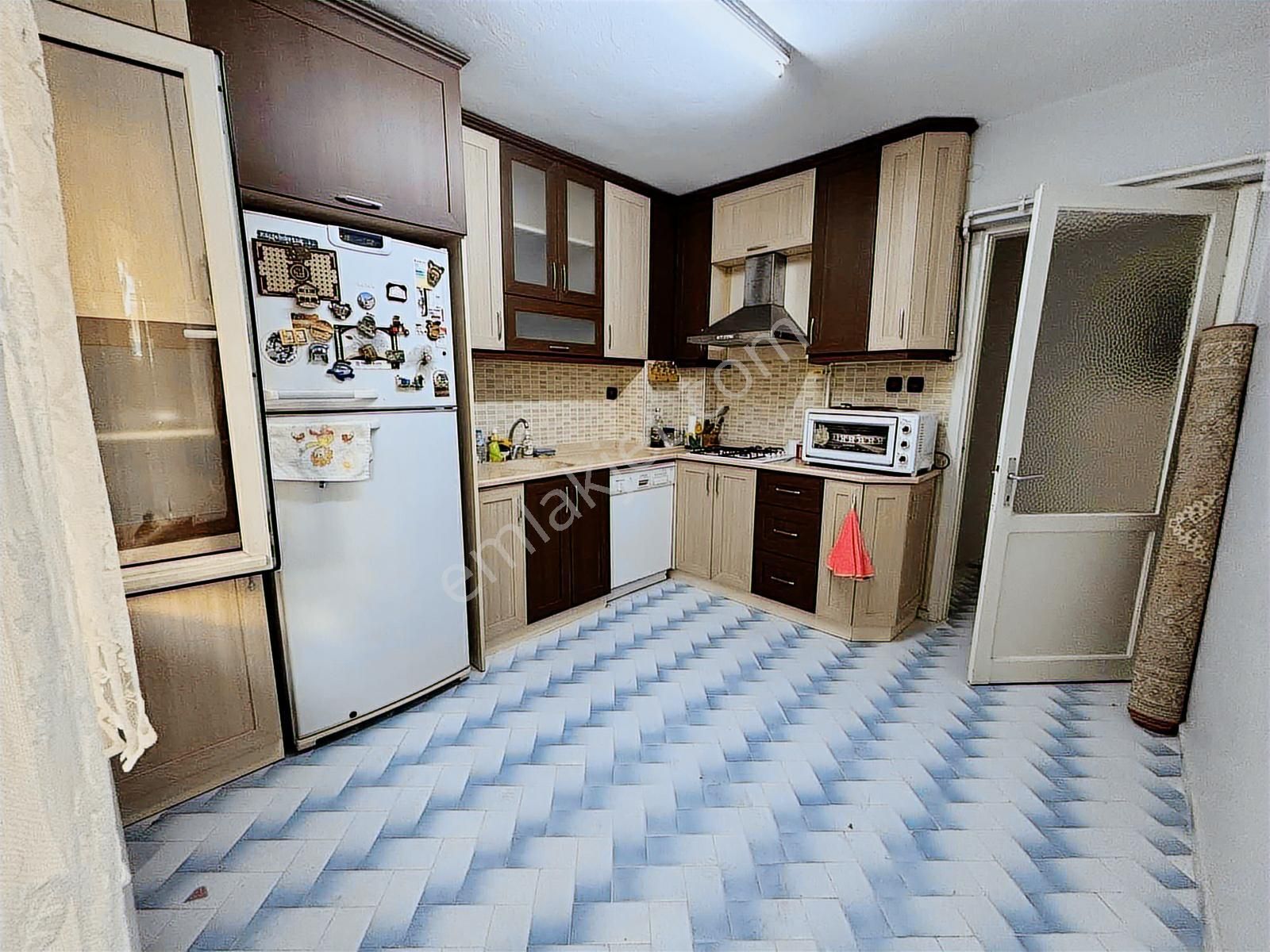 Final Emlak'tan Meşrutiyet Mahallesinde Arakat Kiralık 3+1 Daire - Görsel 17