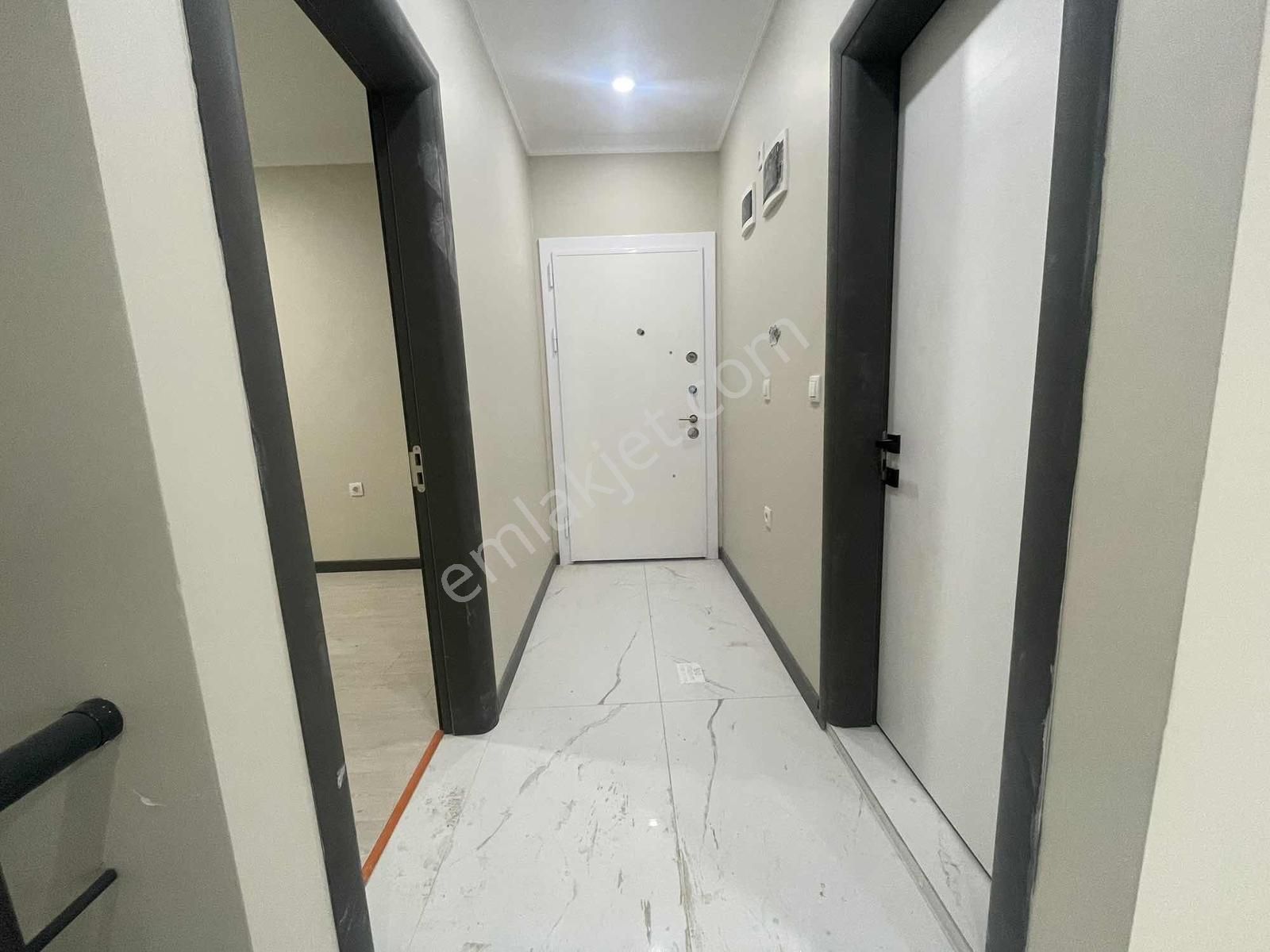 İstasyonda Cadde Üzeri 4+2 Çift Girişli Ferah Satılık Dubleks - Görsel 28