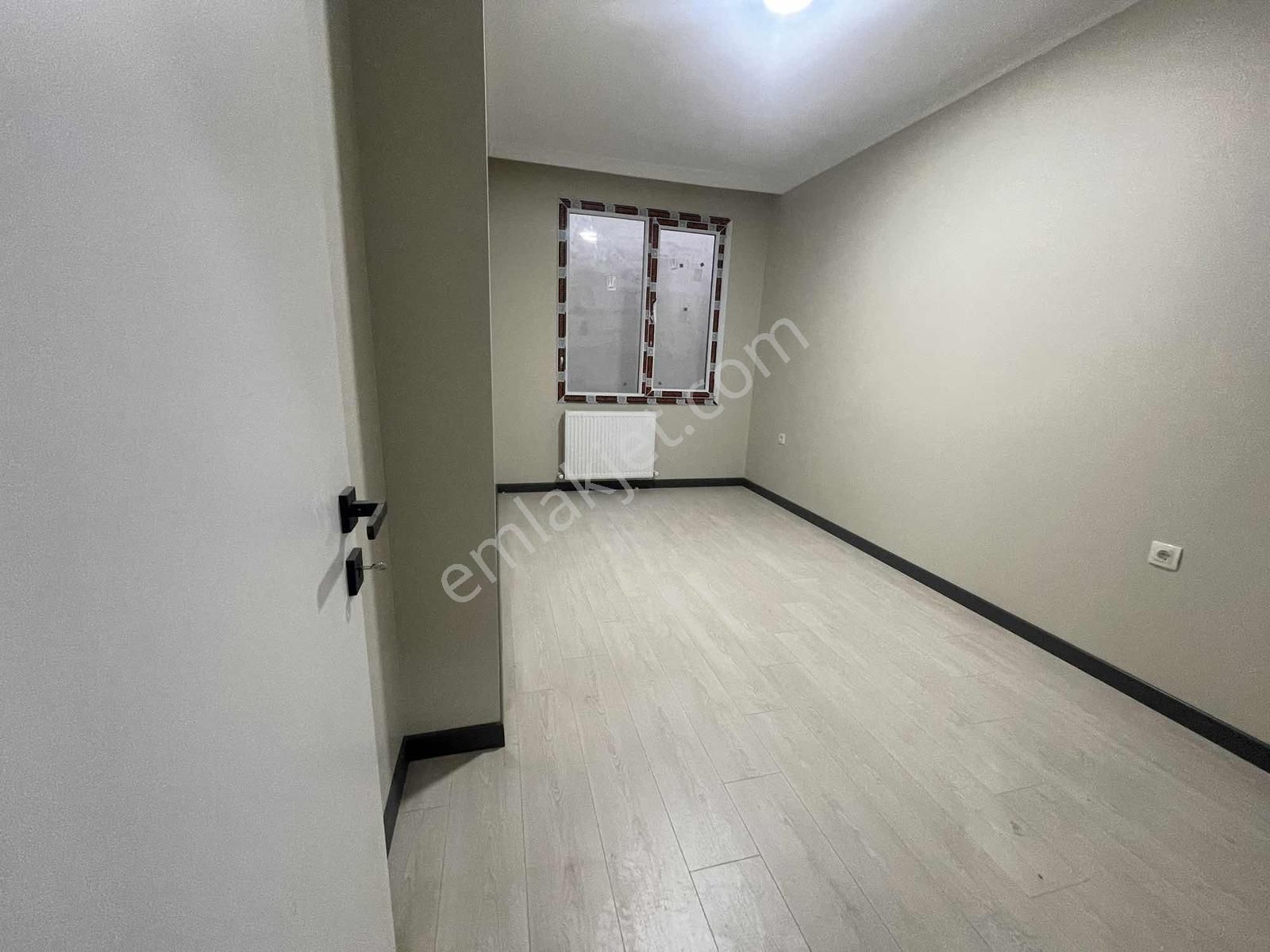 İstasyonda Cadde Üzeri 4+2 Çift Girişli Ferah Satılık Dubleks - Görsel 23