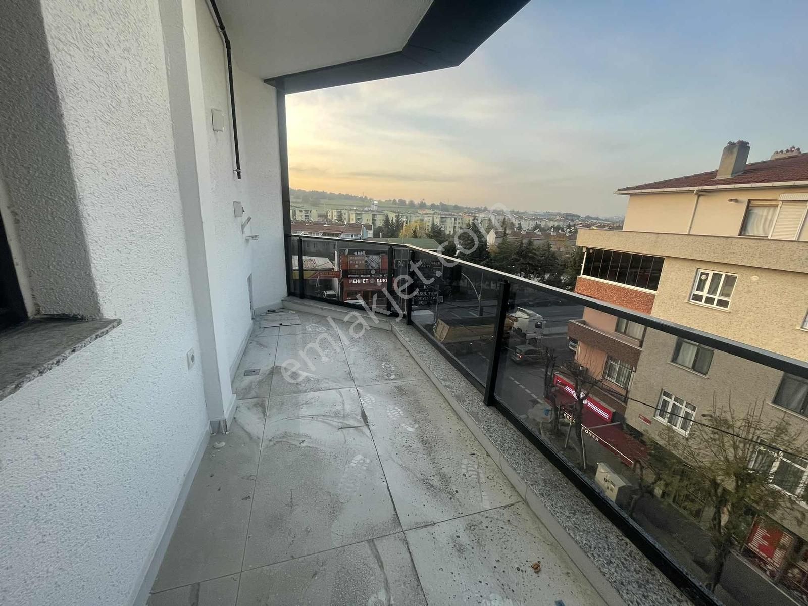 İstasyonda Cadde Üzeri 4+2 Çift Girişli Ferah Satılık Dubleks - Görsel 18