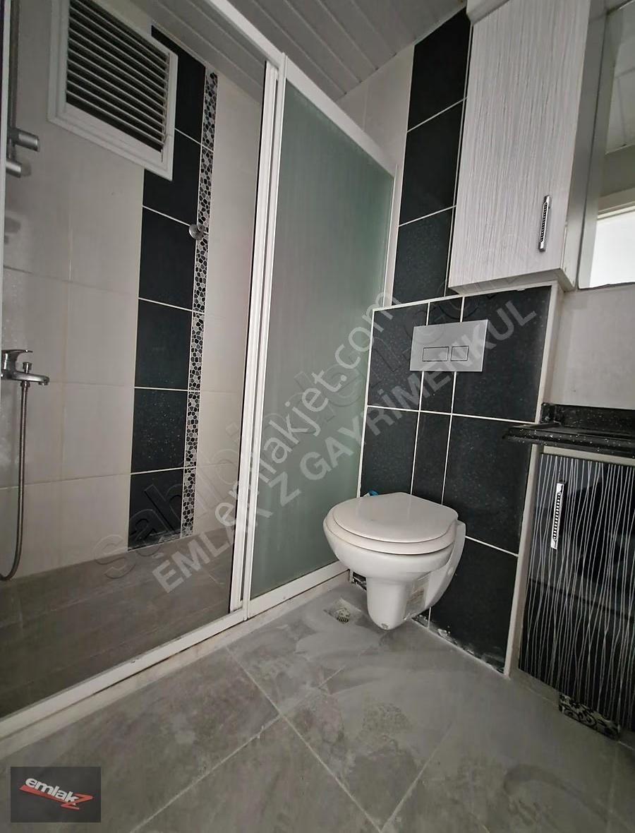 Emlak Z 'den 乂 Üniversite Cad. 乂 Doğalgaz 乂2+1 Kiralık Daire - Görsel 4