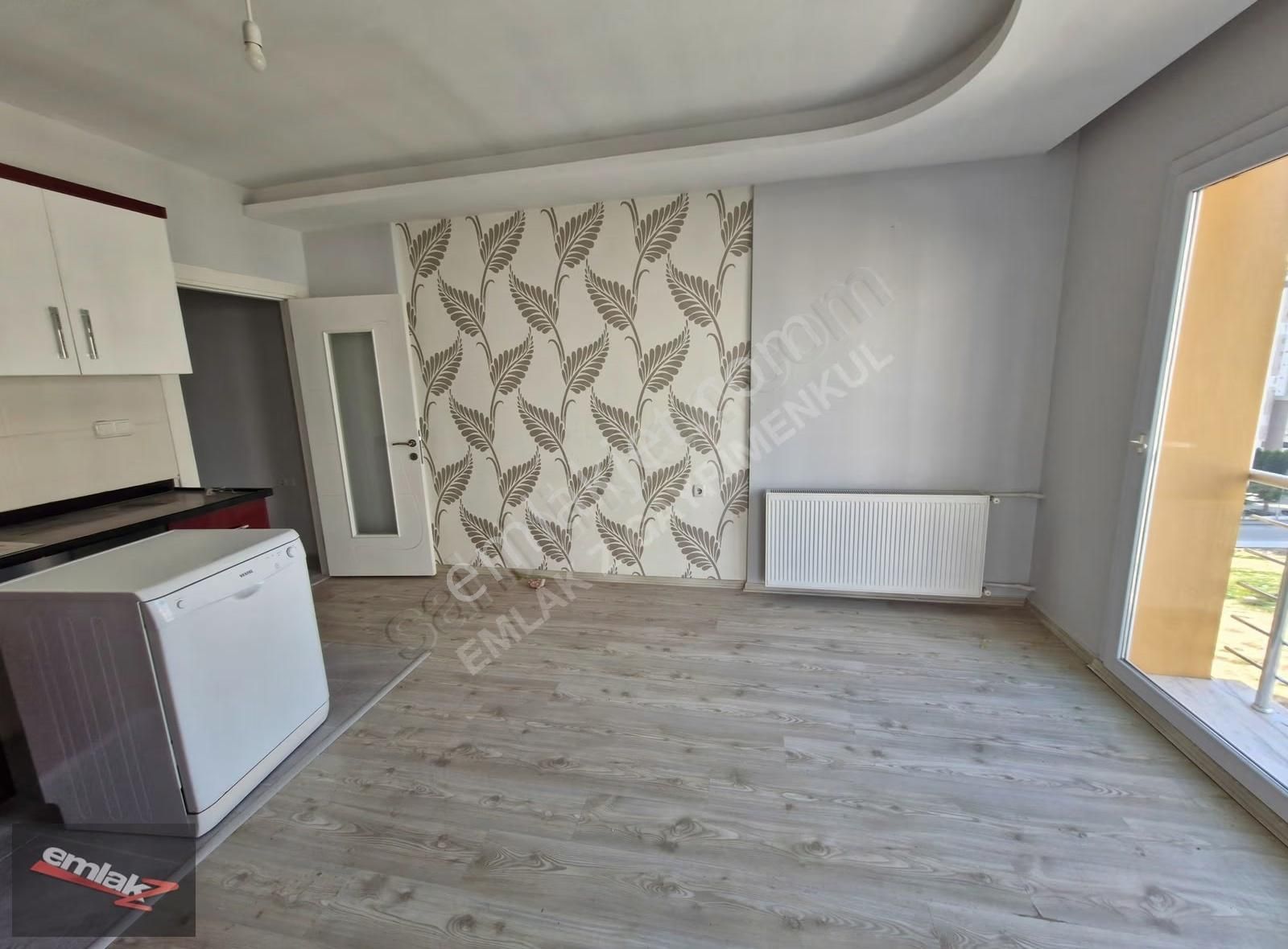Emlak Z 'den 乂 Üniversite Cad. 乂 Doğalgaz 乂2+1 Kiralık Daire - Görsel 30