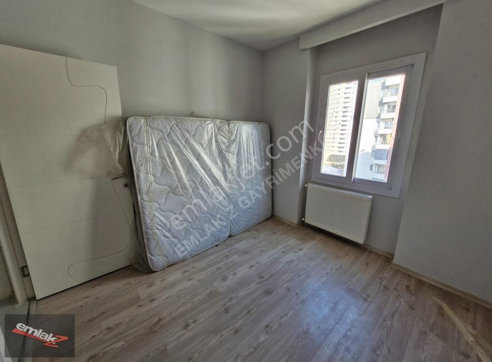 Emlak Z 'den 乂 Üniversite Cad. 乂 Doğalgaz 乂2+1 Kiralık Daire - Görsel 9