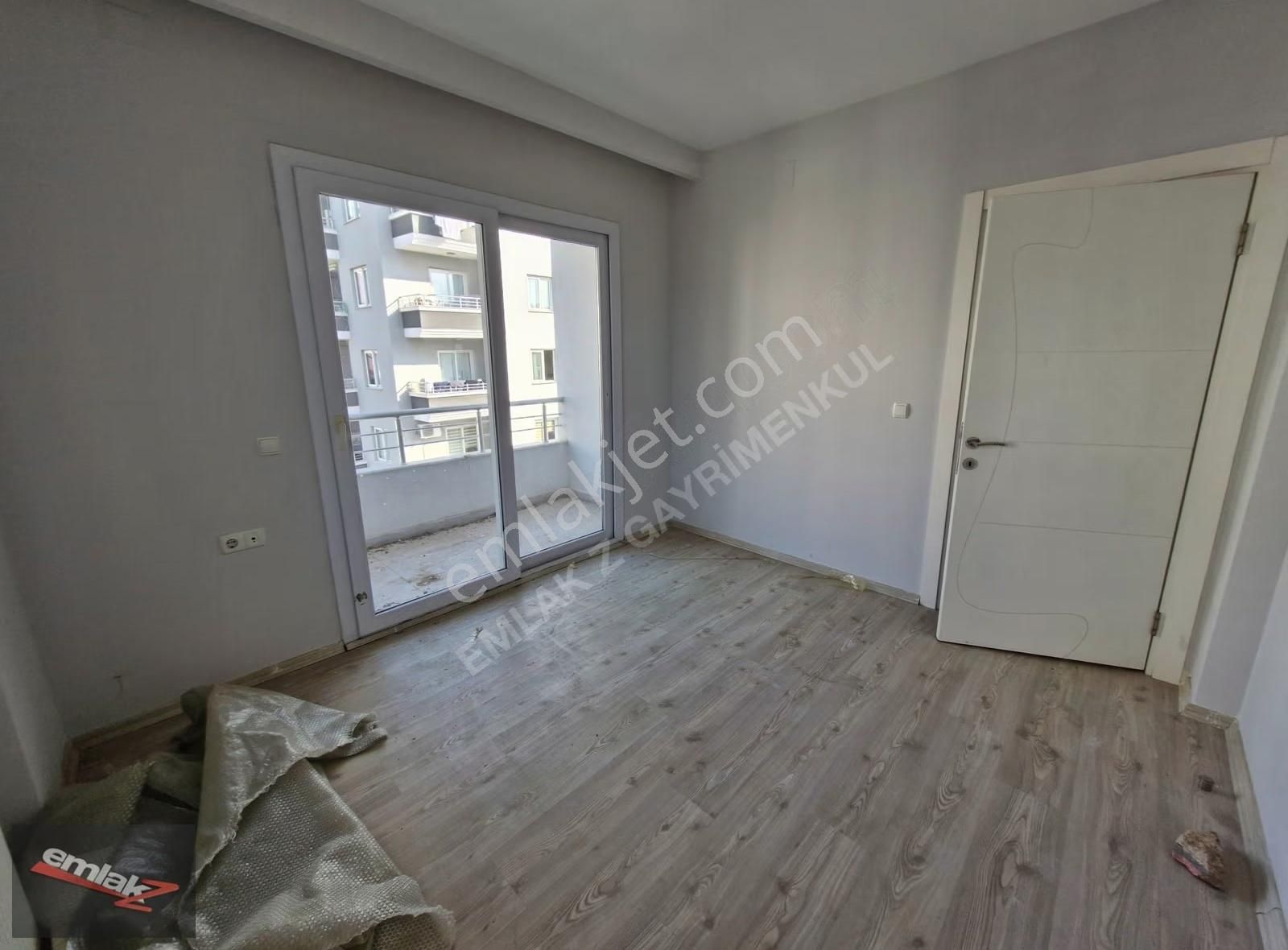 Emlak Z 'den 乂 Üniversite Cad. 乂 Doğalgaz 乂2+1 Kiralık Daire - Görsel 8