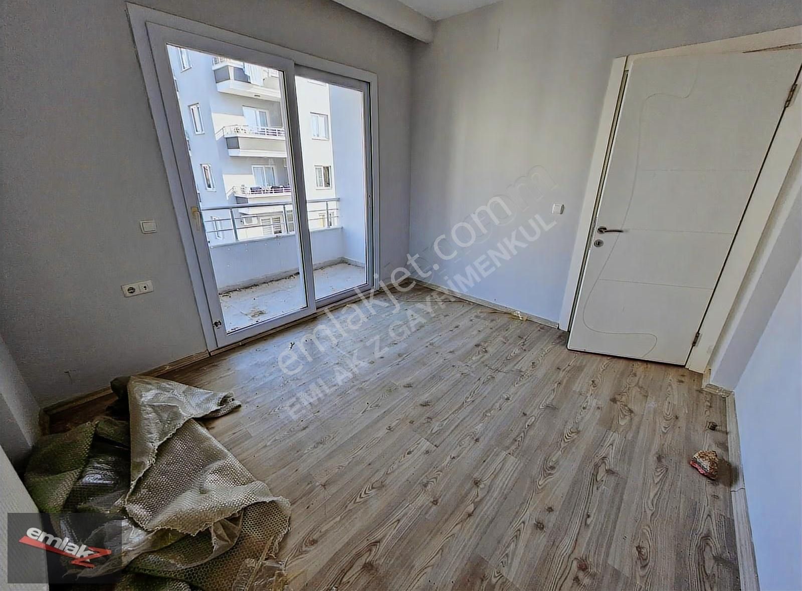 Emlak Z 'den 乂 Üniversite Cad. 乂 Doğalgaz 乂2+1 Kiralık Daire - Görsel 24